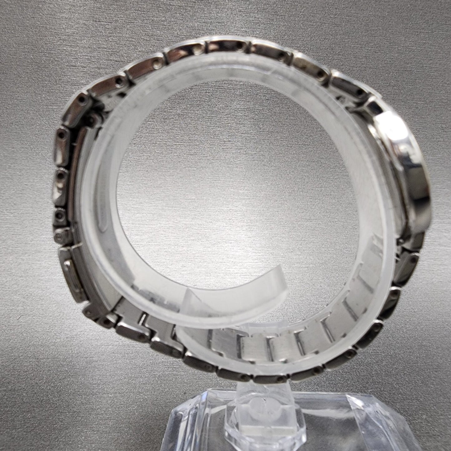 Seiko Watch Women 24mm White Dial Two Tone Round 7N00-0AR0 New Battery