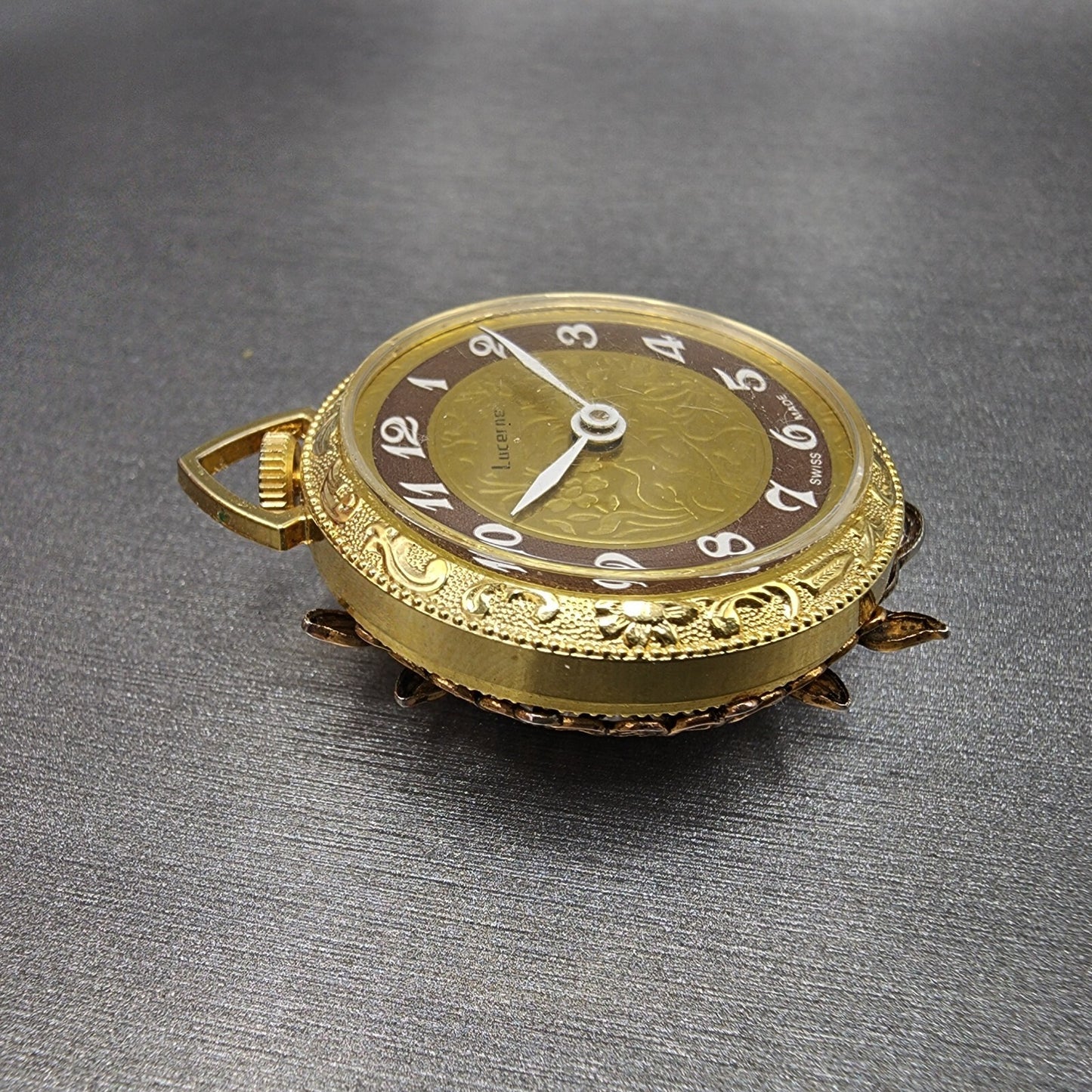 VTG Lucerne Pocket Watch Women Gold Tone Floral Brooch Round Manual Wind PARTS
