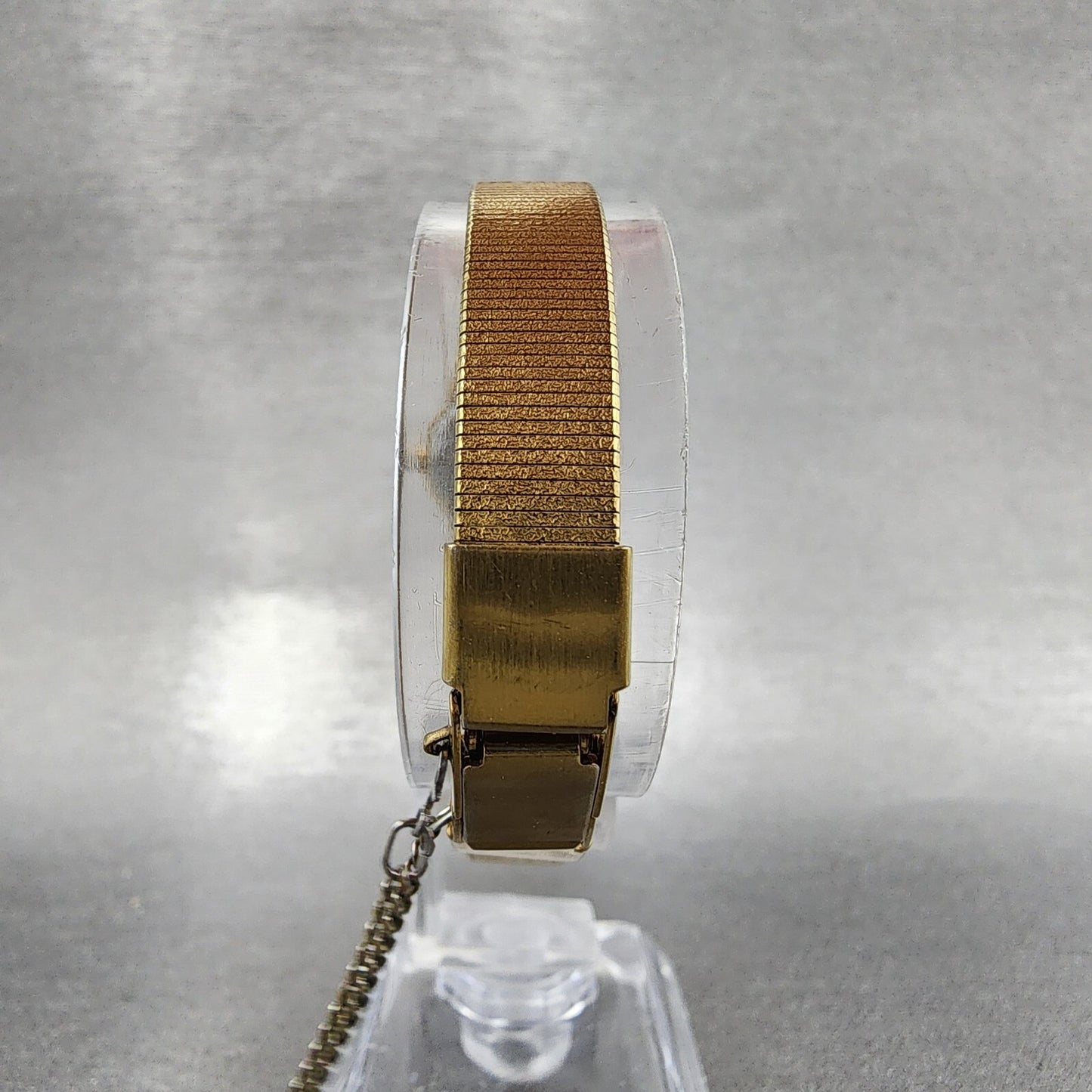 Seiko SX Watch Women 20mm Gold Dial Gold Tone Round 8Y21-0020 New Battery