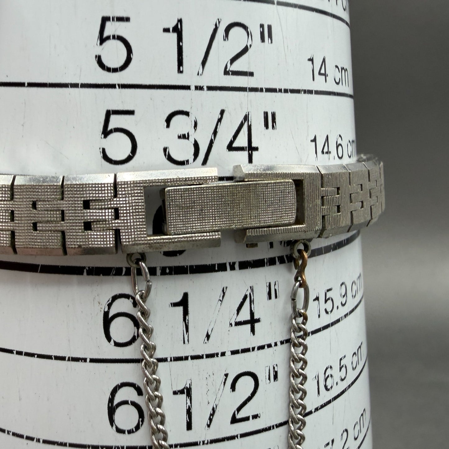Seiko Watch Women 18mm Silver Dial Silver Tone Manual Round 11-0639 Runs JG810