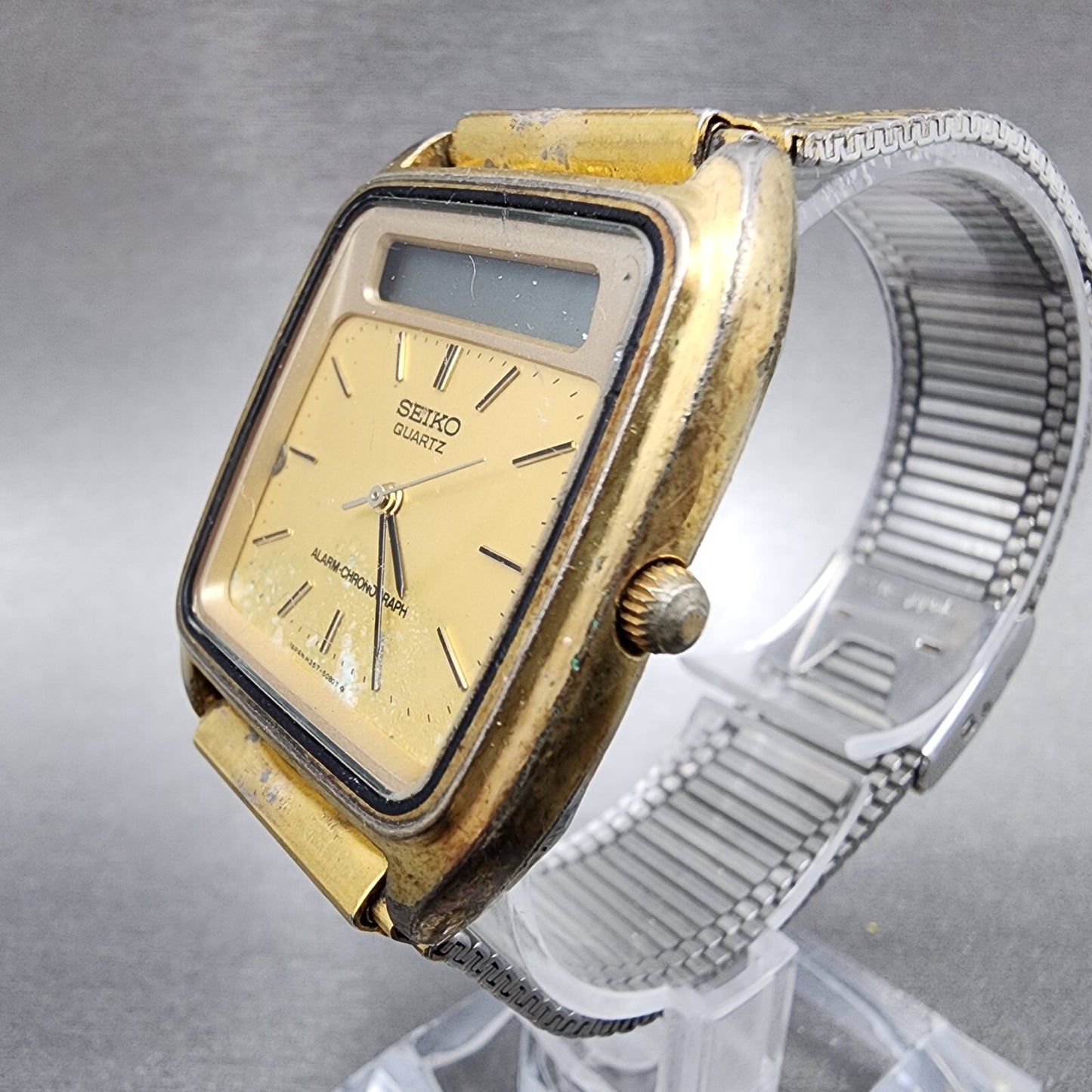 Seiko Analog Digital Watch Men 31mm Gold Dial Gold Tone Rectangle H357-5029 PART