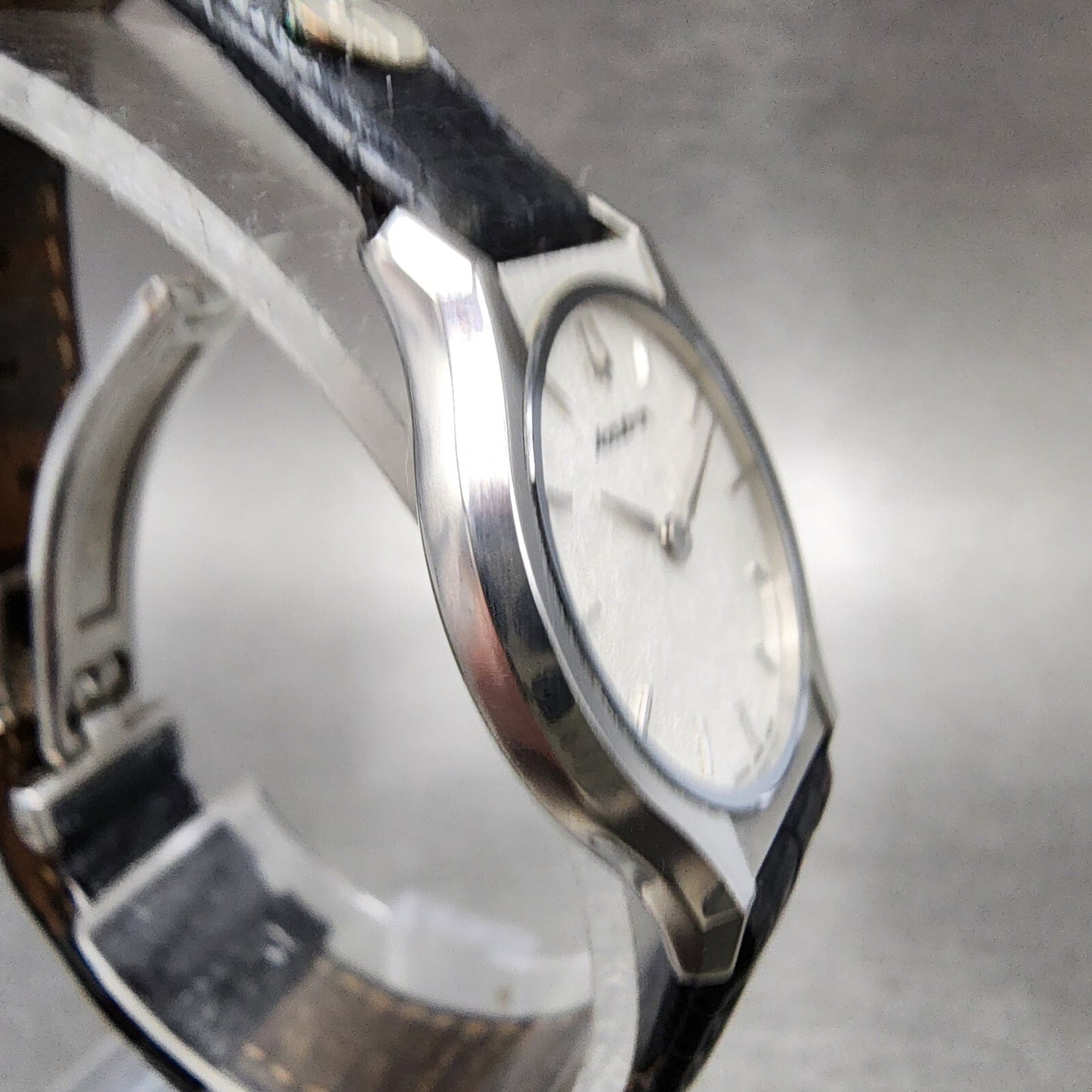Bulova Accutron Watch Women 25mm White Dial Steel Round 26L01 New Battery
