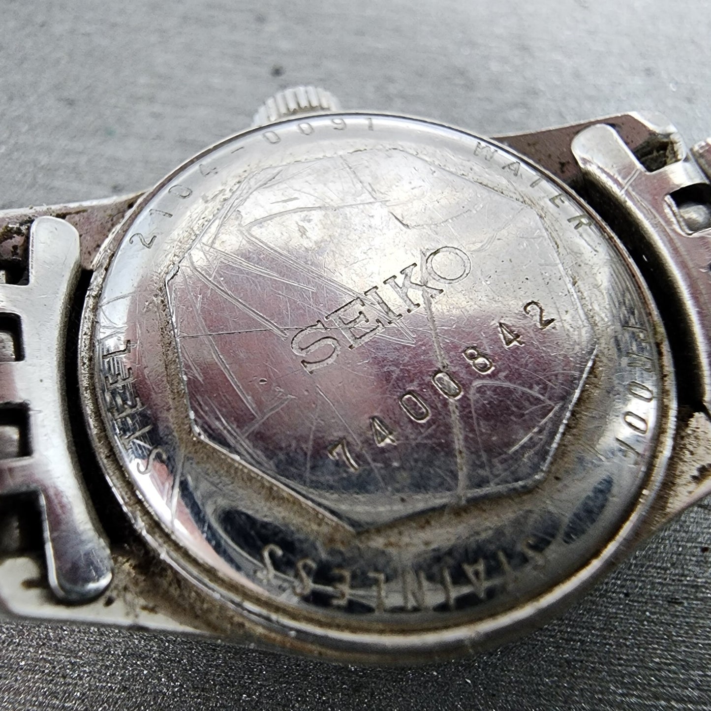 Seiko Watch Women 23mm Silver Dial Steel Round Manual Wind 2104-0091 PARTS