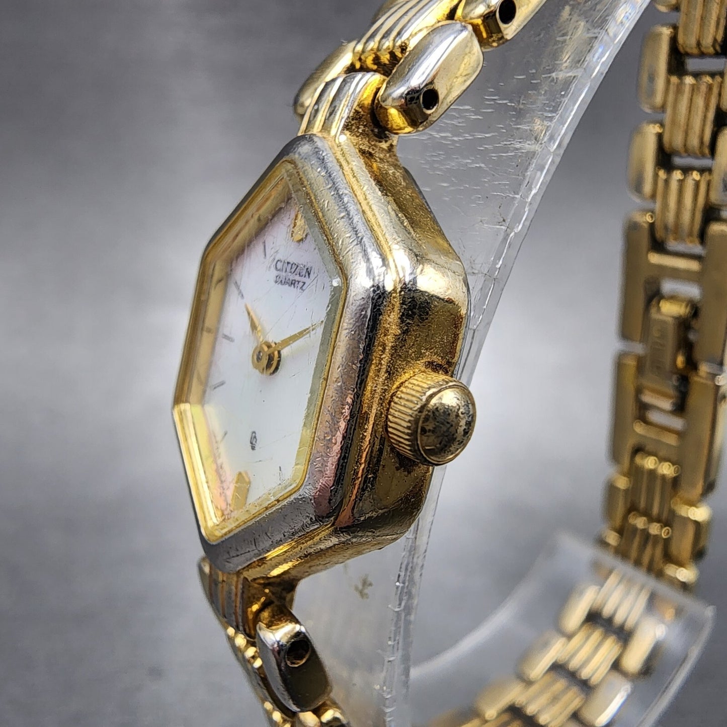 Citizen Watch Women 17mm MOP Dial Two Tone Hexagon 3220-s24442 New Battery