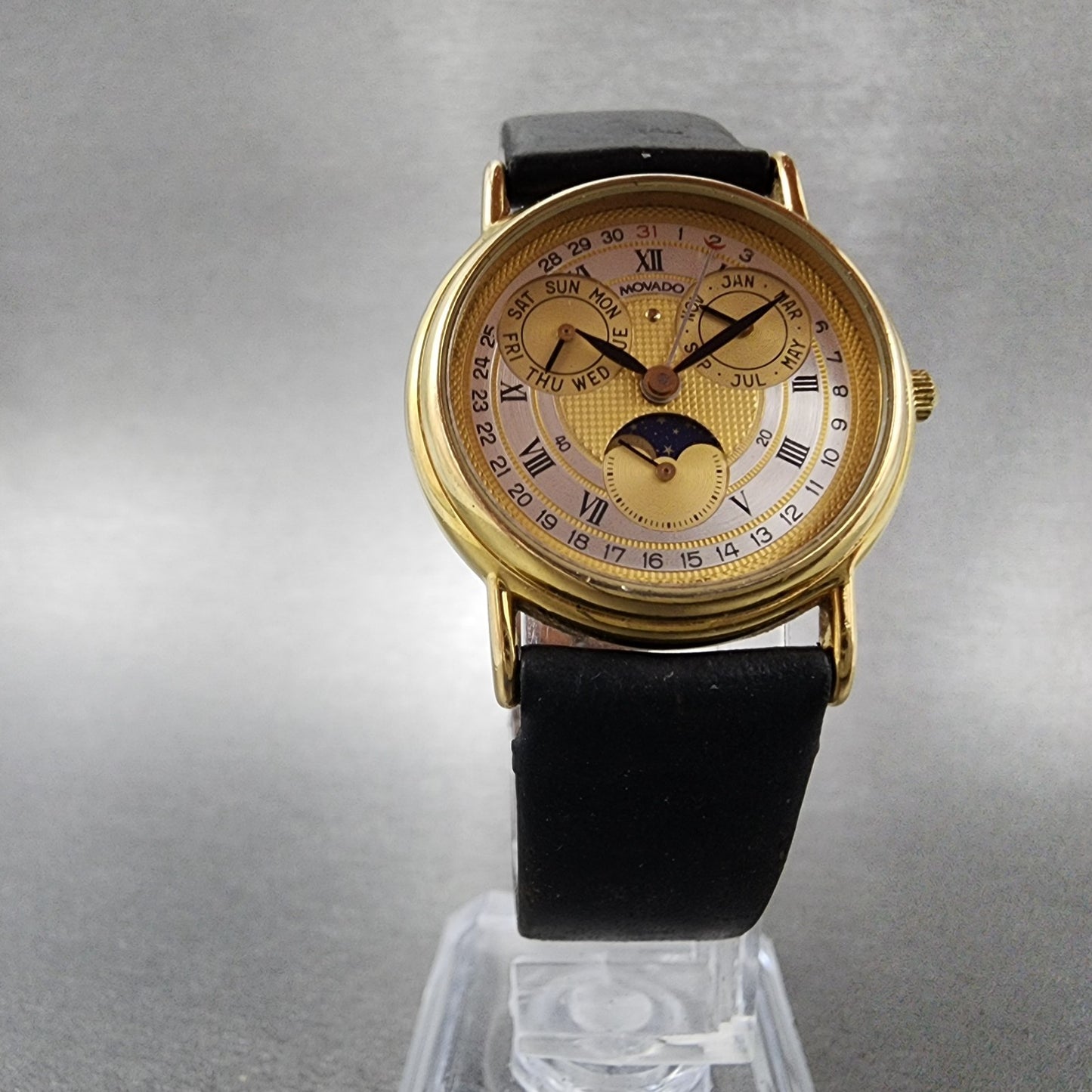 Movado Triple Calendar Moonphase Watch Women 28mm Gold Dial Gold Runs 87-03-822