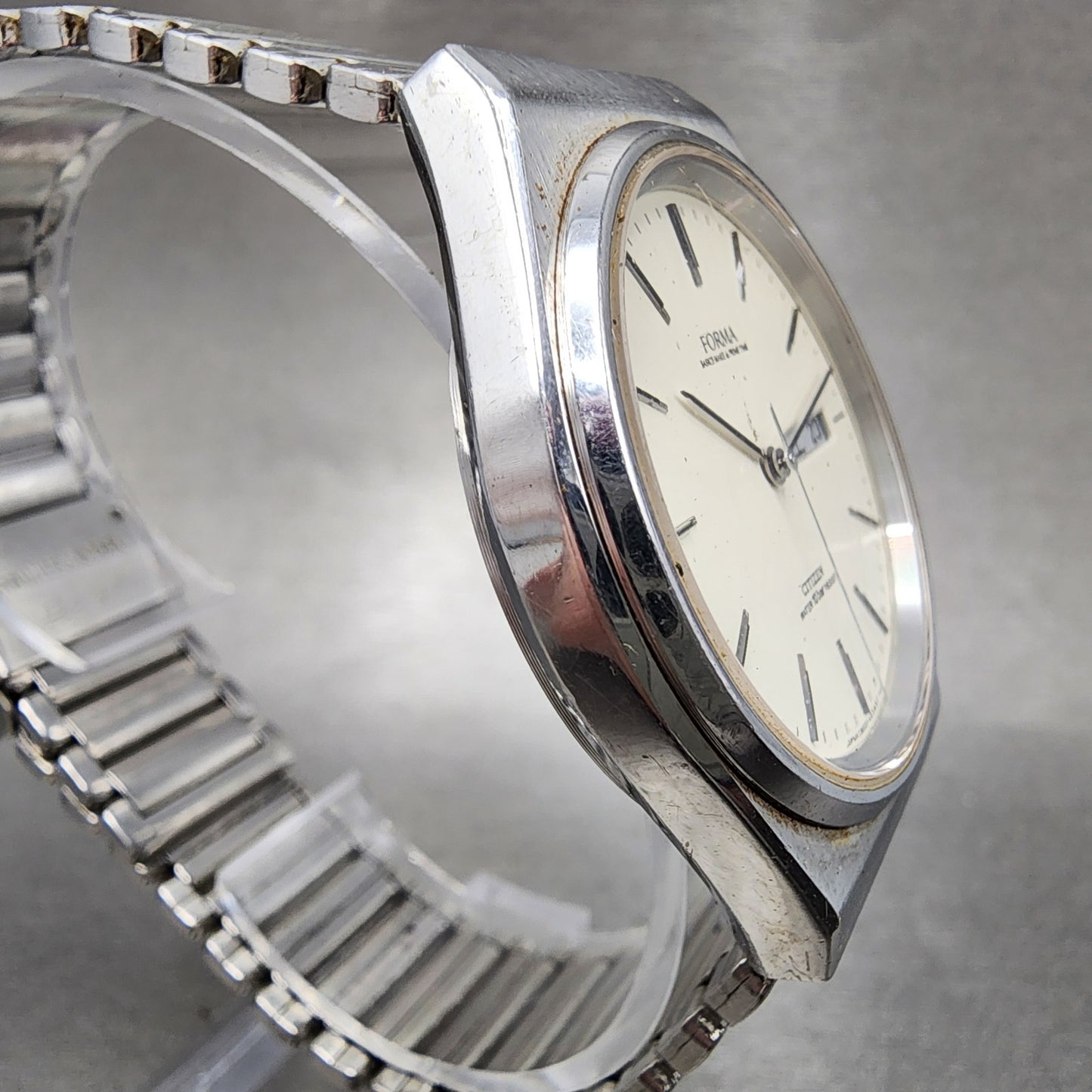 Citizen Forma Watch Men 35mm Cream Dial Steel Daydate Round 3800-451759 New Batt