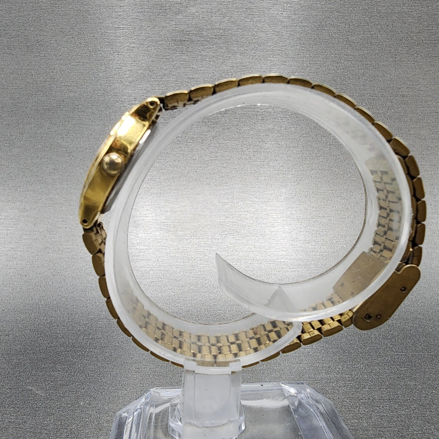 VTG Seiko SX Watch Women 19mm Black Dial Gold Tone Round V401-0281 New Battery