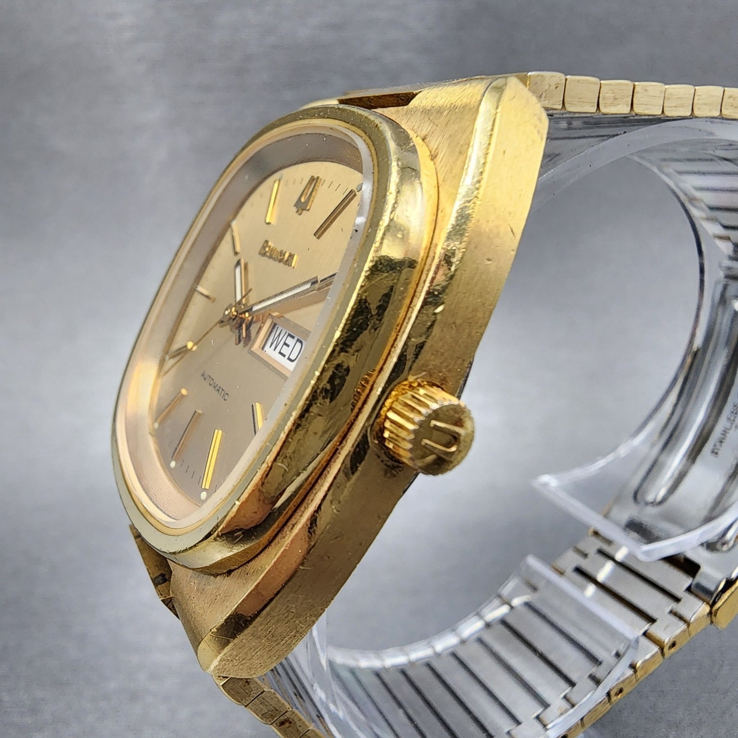 Bulova Automatic Watch Men 36mm Gold Dial Gold Tone Daydate TV Rectangle Runs