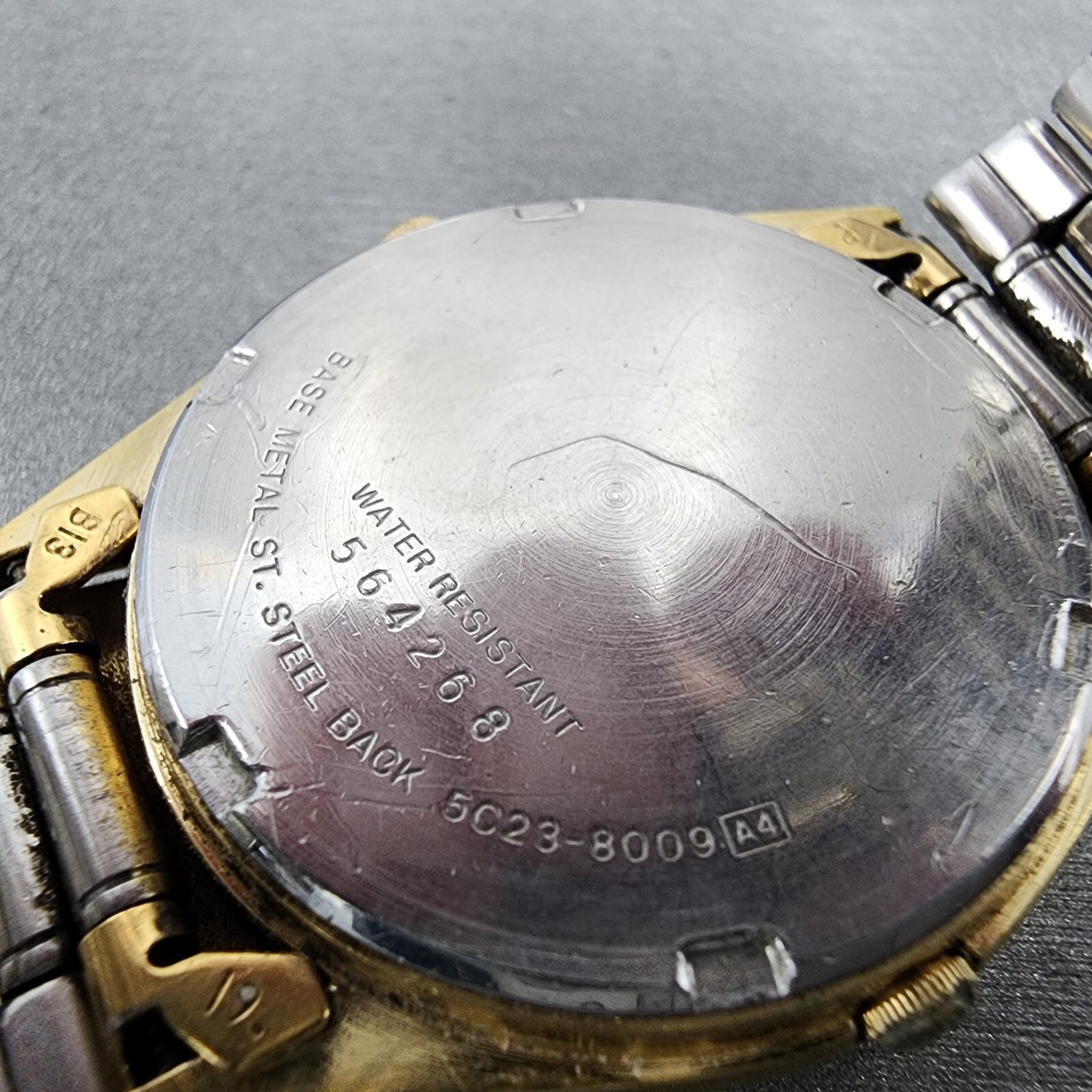 Seiko Alarm Watch Men 34mm Gold Dial Gold Tone Daydate Round 5C23-8009 New Batt