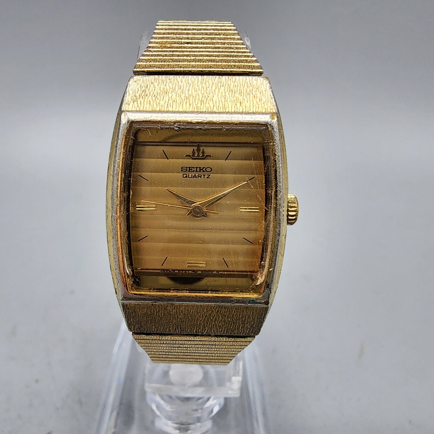 VTG Seiko Watch Women 20mm Gold Dial Gold Tone 8Y21-5000 Tonneau New Battery