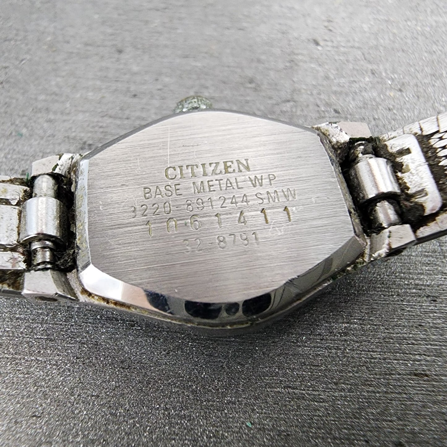 Citizen CQ Watch Women 17mm White Dial Silver Tone Round 3220-891244 New Batt