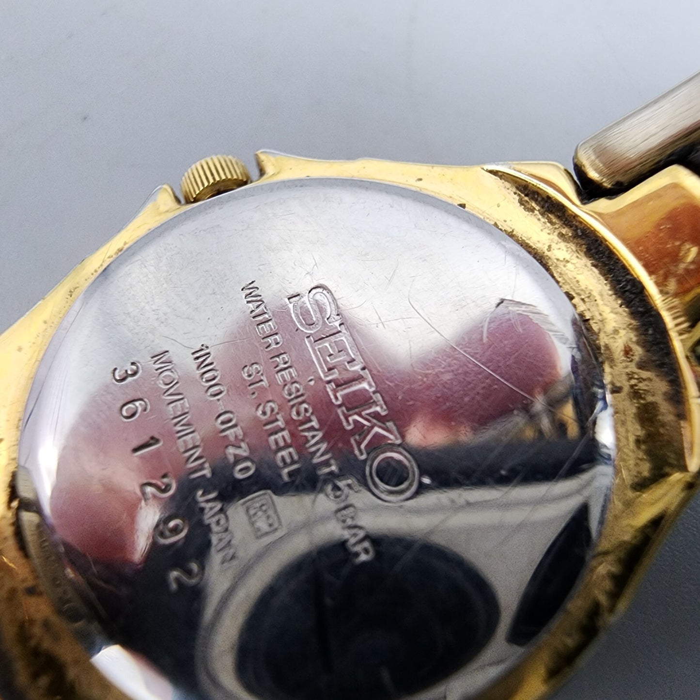 Vintage Seiko Watch Women Two Tone MOP Dial Diamond Bezel 22mm 1N00-0F20 New Bat