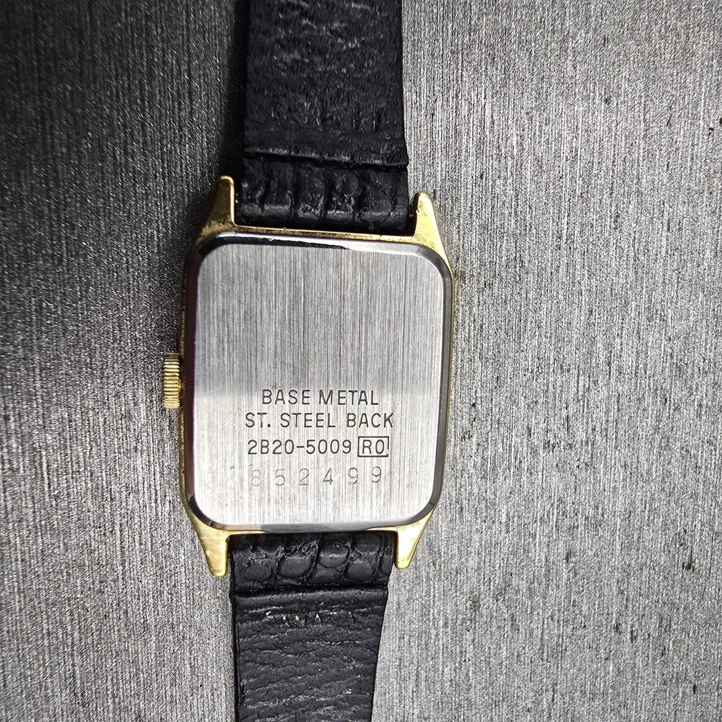 Seiko Watch Women 17mm Black Dial Gold Tone Rectangle 2B20-5009 New Battery VTG10