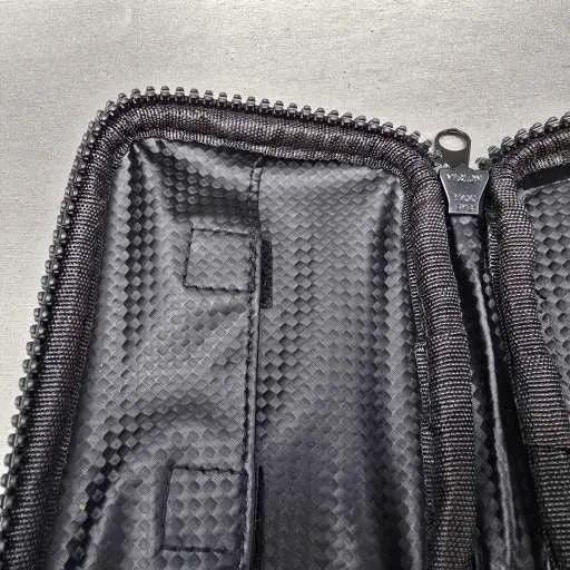 Seiko Travel Watch Case Black Fabric Plastic Rectangle Zipper11