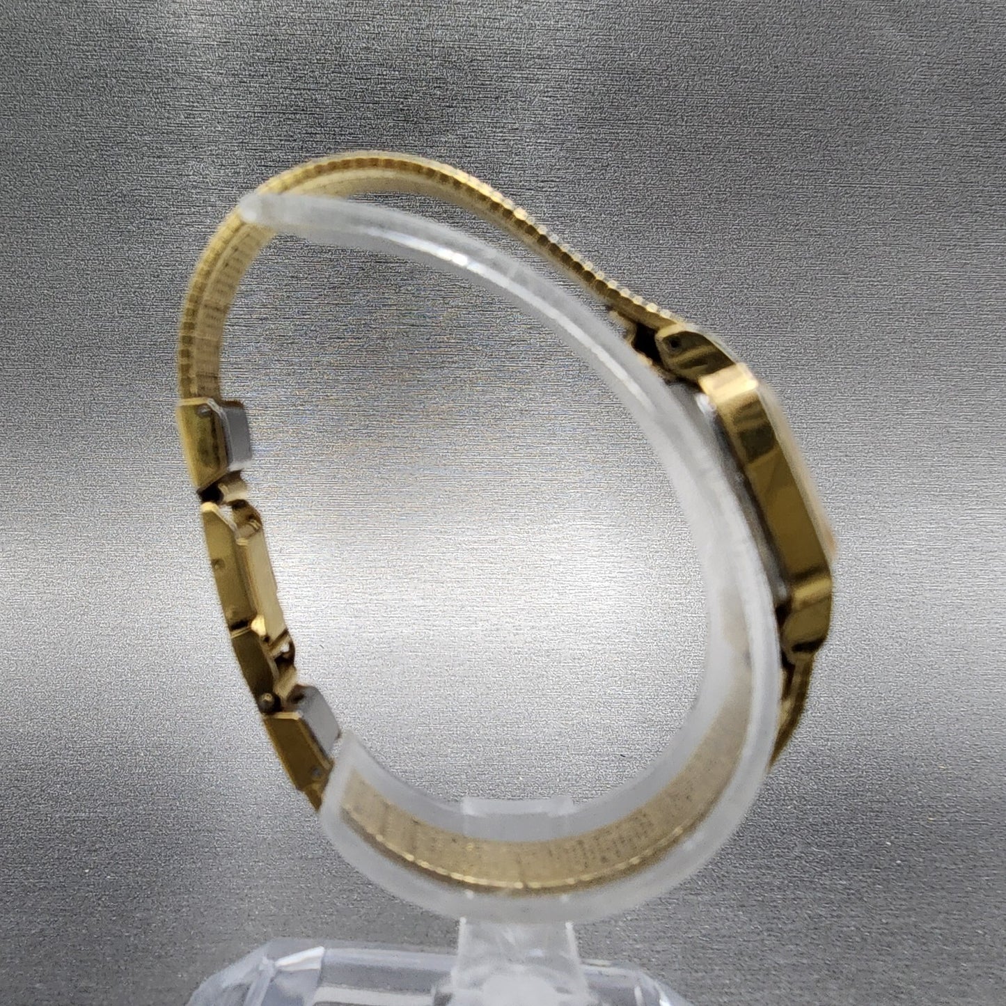 VTG Seiko Watch Women 17mm Gold Dial Gold Tone Rectangle 2C20-5320 New Battery