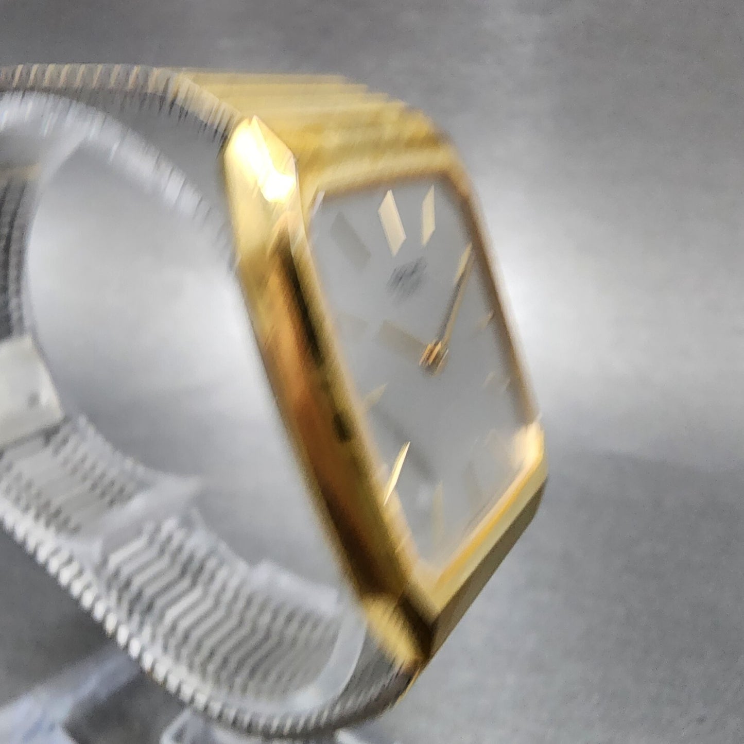 Seiko Tank Watch Men 26mm Gray Dial Gold Tone Rectangle 6530-5080 New Battery