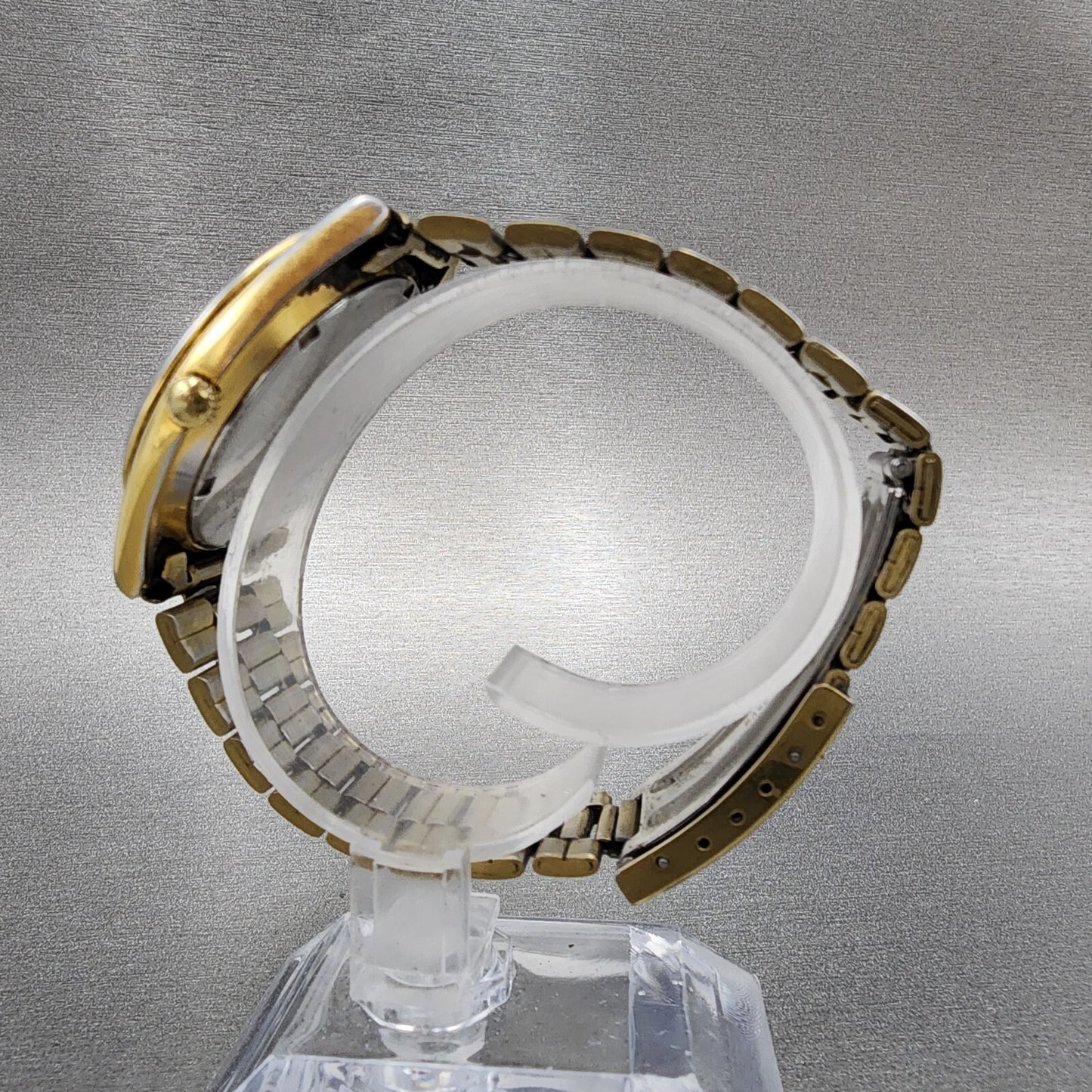 Seiko SQ Watch Men 37mm Gold Dial Gold Tone Daydate 5y23-8189 New Battery