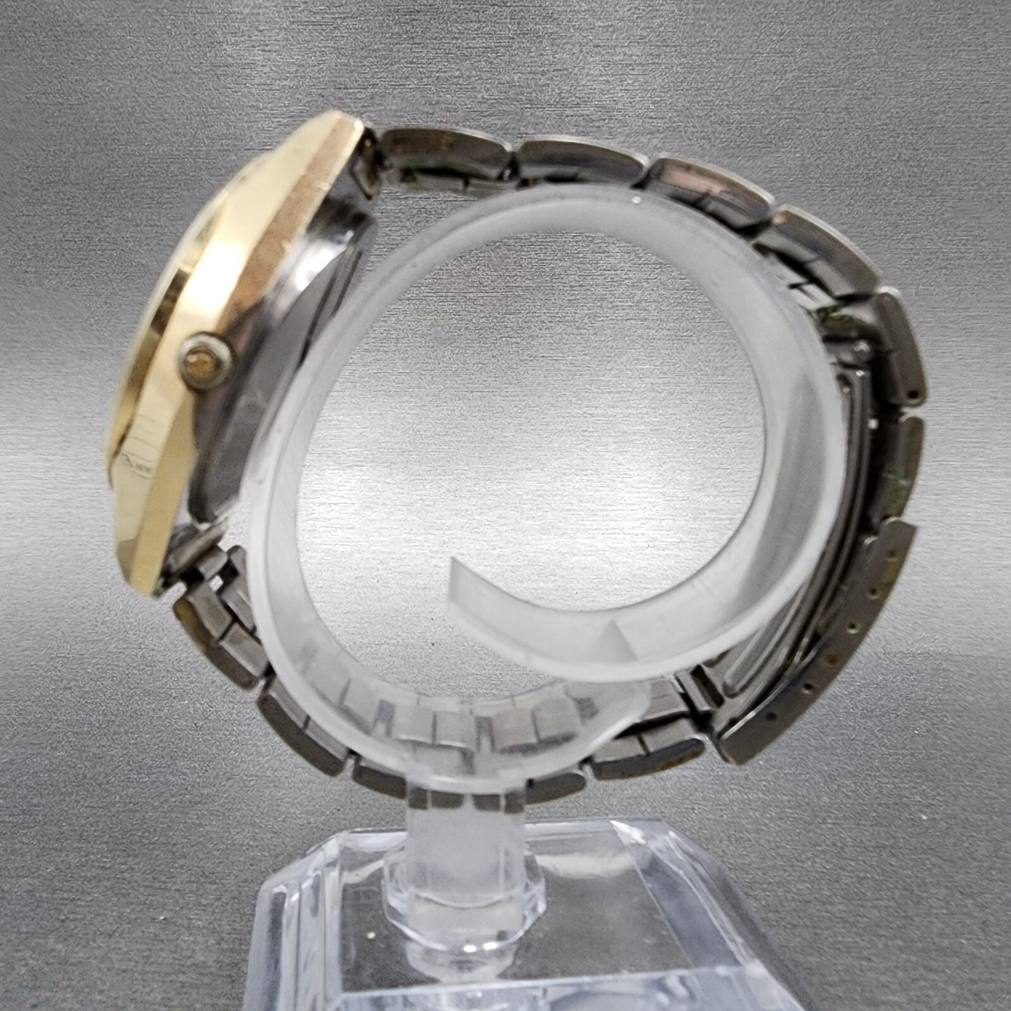 Seiko Grand Quartz Watch Men 38mm Champagne Dial Gold Tone Daydate New Bat