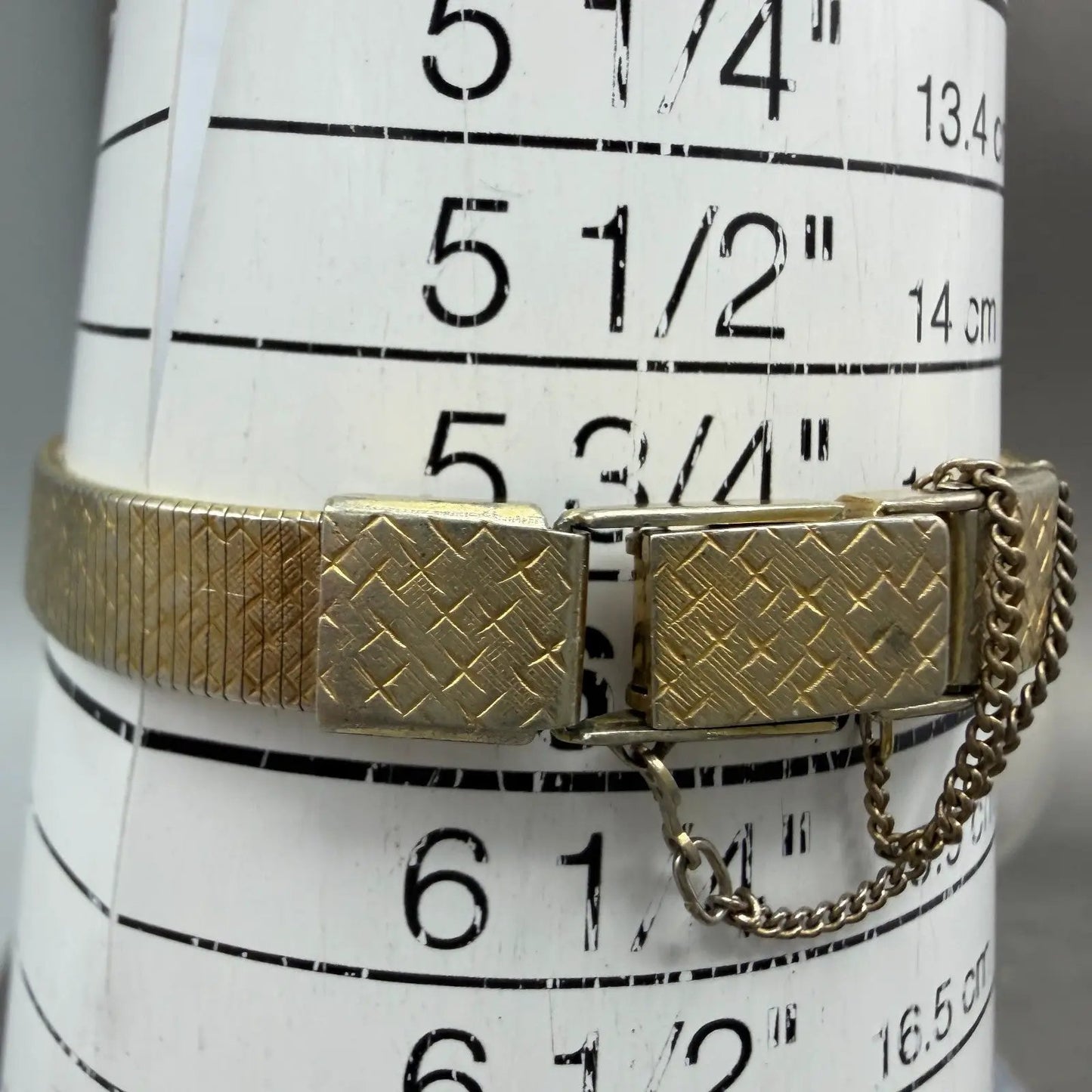 Seiko Tank Watch Women 16mm Champagne Dial Gold Tone Rectangle 16-5449 New Batt10
