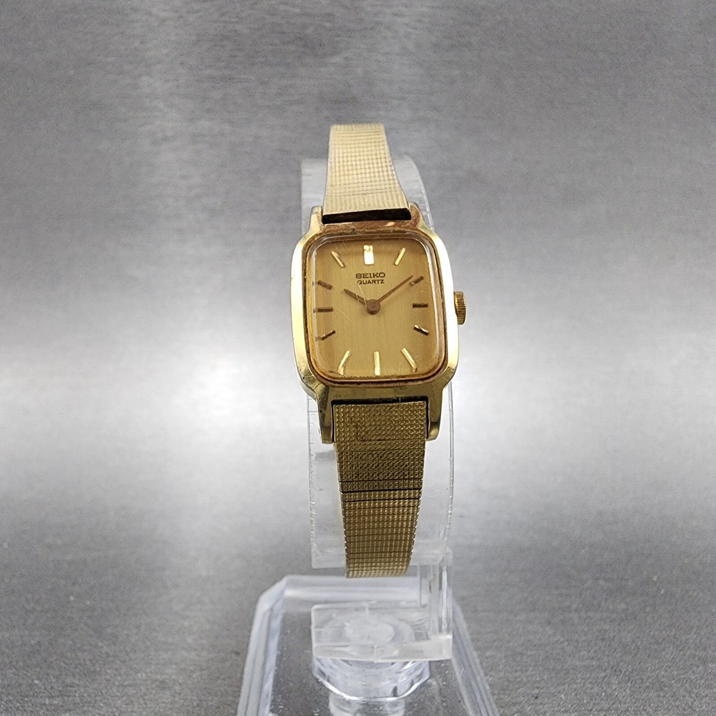 VTG Seiko Watch Women 17mm Gold Dial Gold Tone Rectangle 2C20-5320 New Battery
