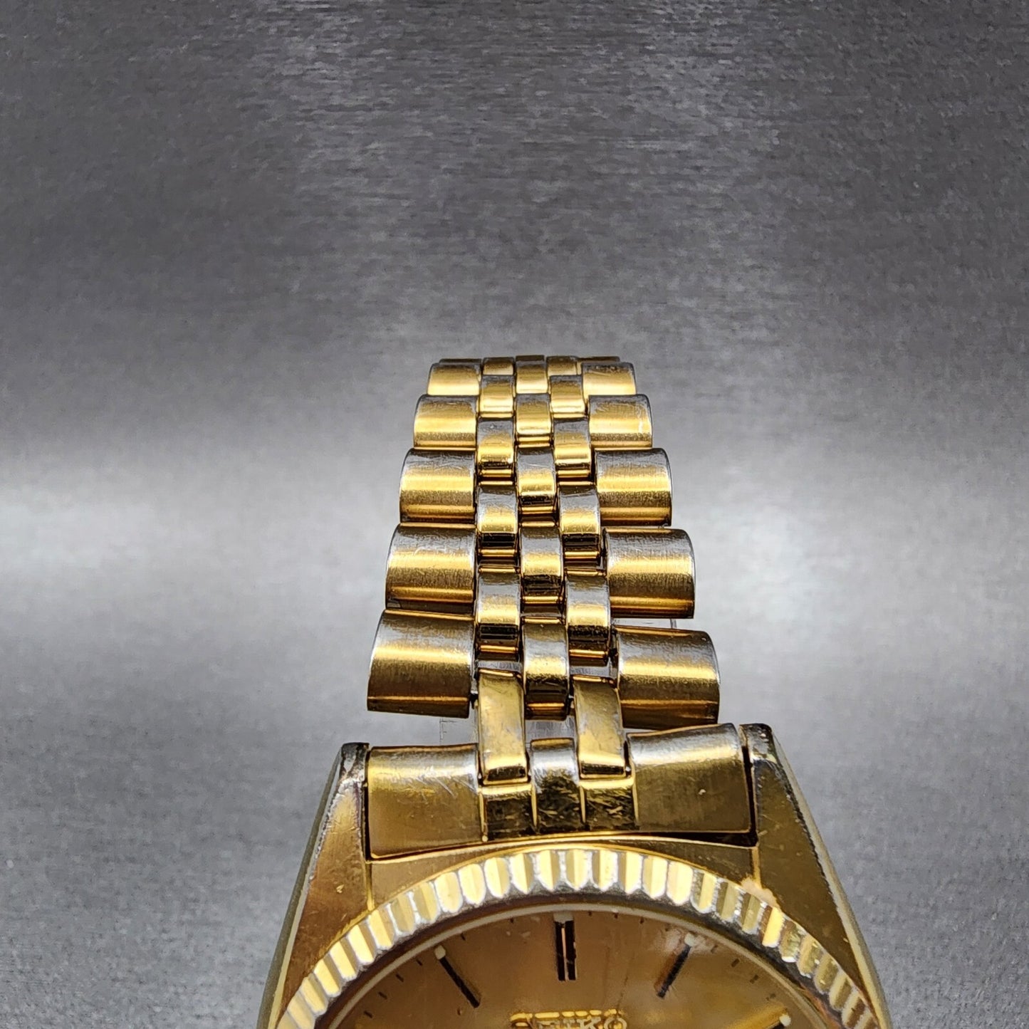 Seiko SQ President Watch Men 36mm Gold Dial Gold Tone Daydate Round 5Y23-8A69 A1