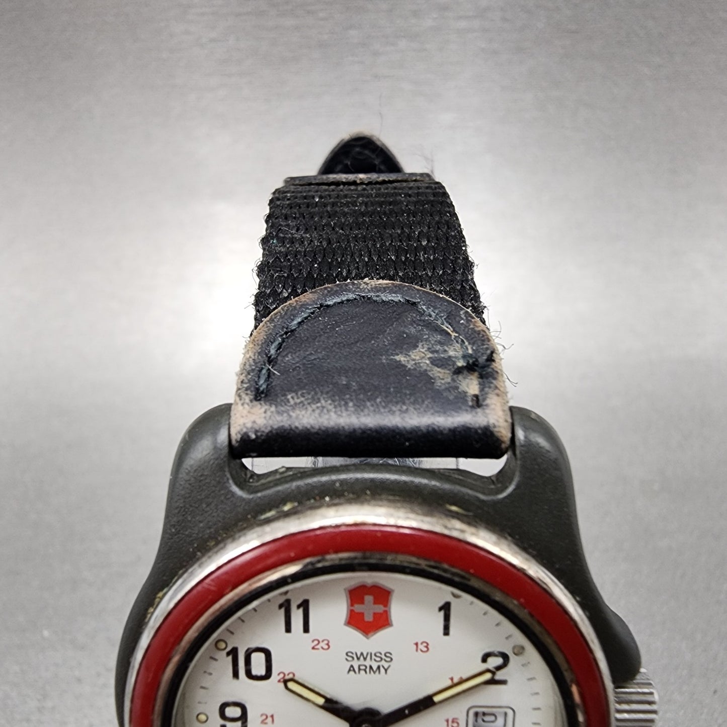 Victorinox Swiss Army Watch Women 23mm White Dial Black Tone Round PARTS