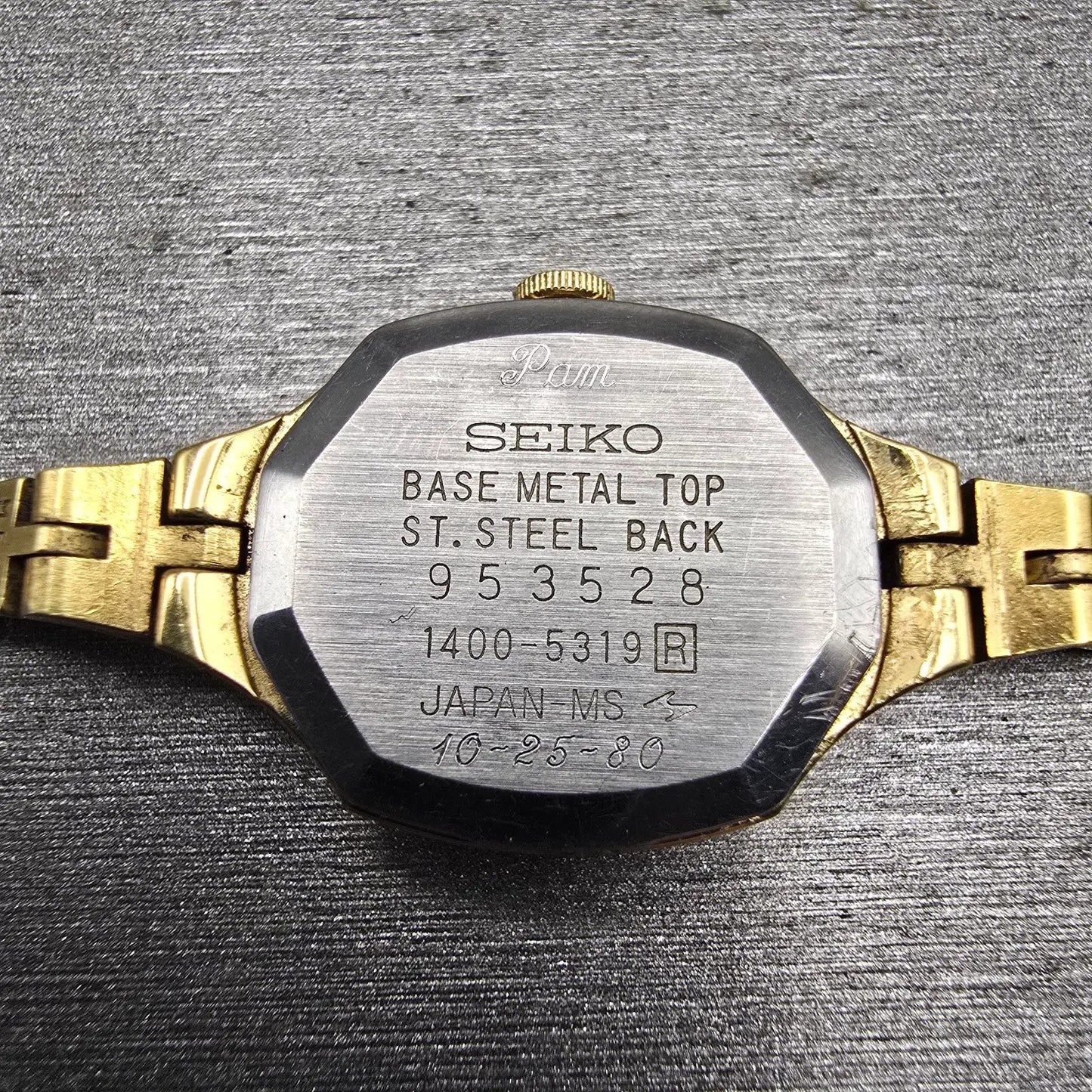 Seiko Watch Women 17mm Gold Dial Gold Tone Hexagon 1400-5319 New Battery Vintage10