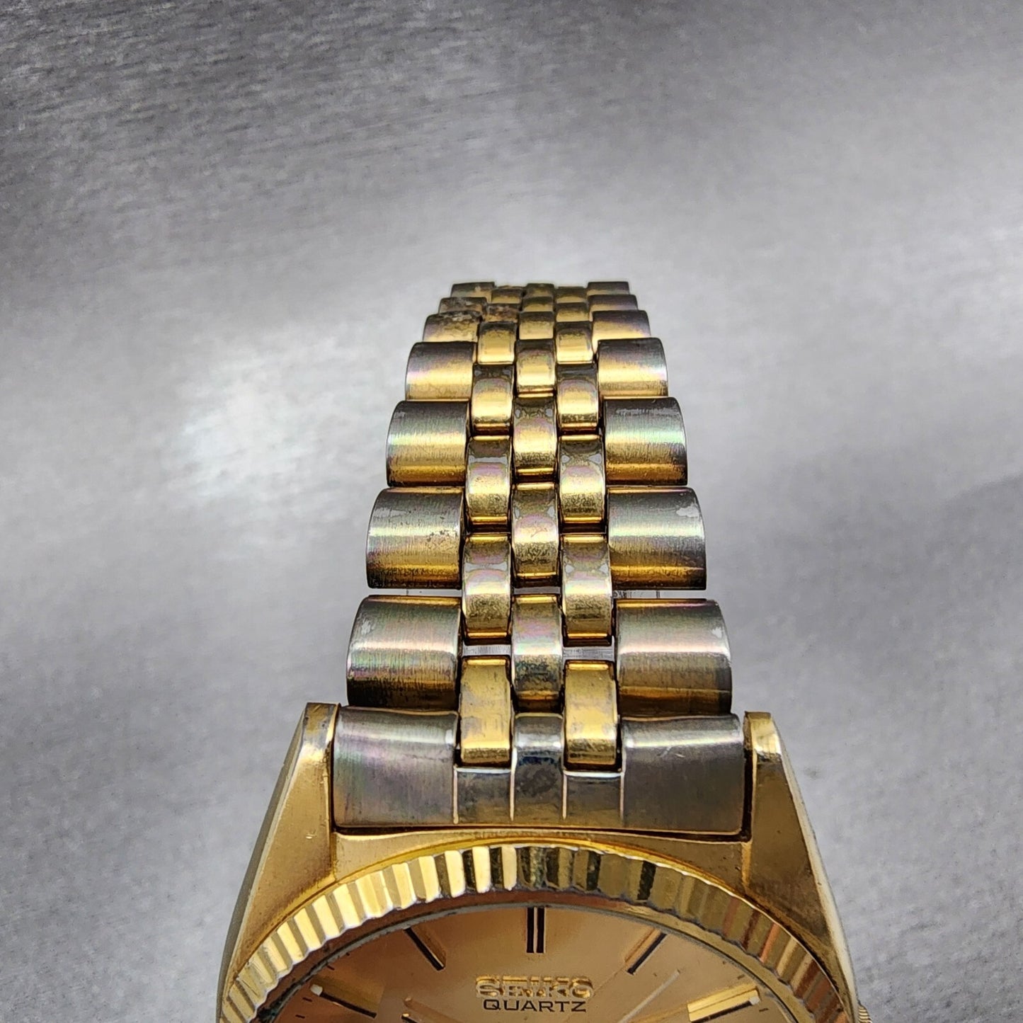Seiko SQ Presidential Watch Men 37mm Gold Dial Gold Tone Daydate 5y23-8a69 Works