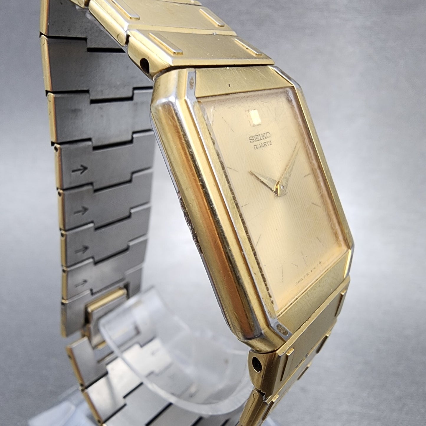 Seiko Tank Watch Men 26mm Gold Dial Gold Tone Rectangle 7430-5479 PARTS