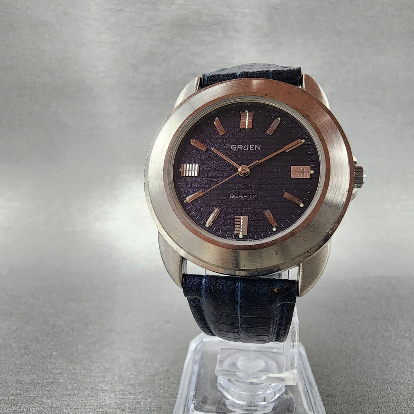 Gruen Watch Men 34mm Blue Dial Silver Tone Round Leather Band New Battery