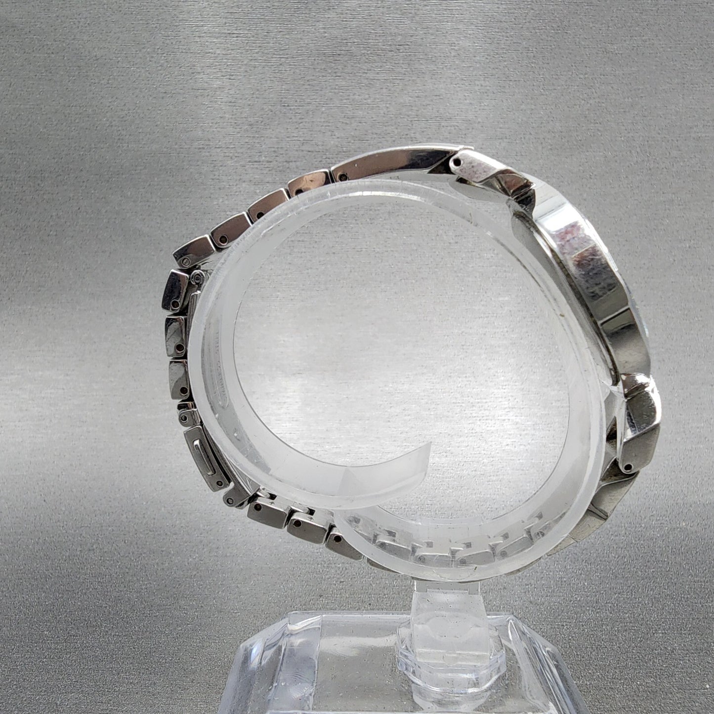 Seiko Solar Watch Women 28mm MOP Dial Silver Tone Round V115-0BH0 Runs