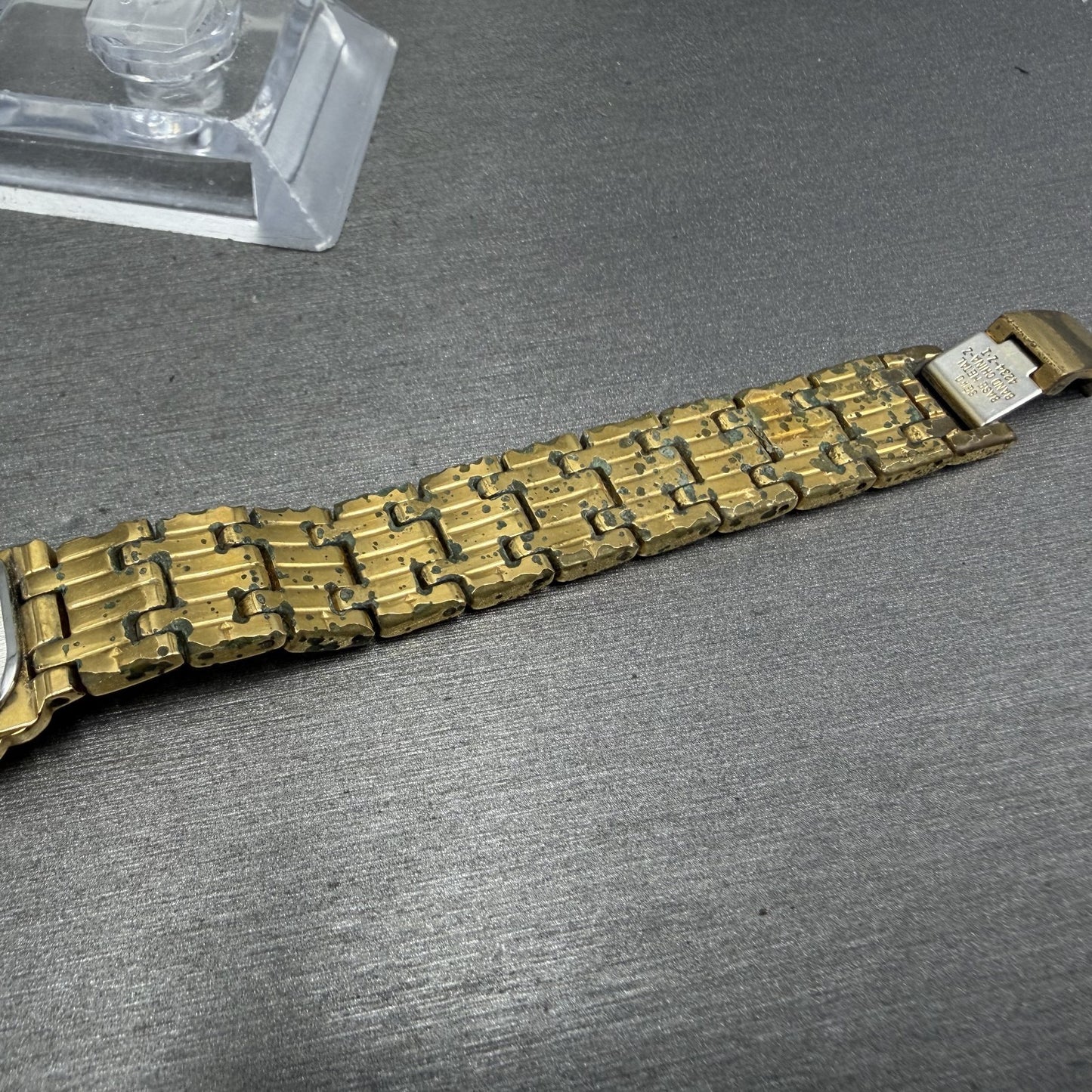 Seiko Watch Women 16mm Black Dial Gold Tone Vintage 4N00-6411 New Battery12