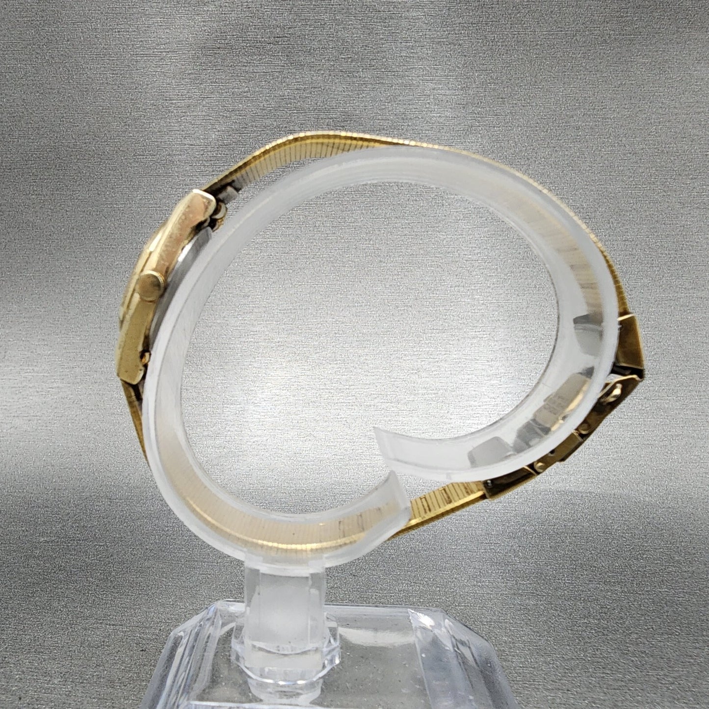 Seiko Watch Women 19mm Gold Dial Gold Tone Round 5420-5099 New Battery