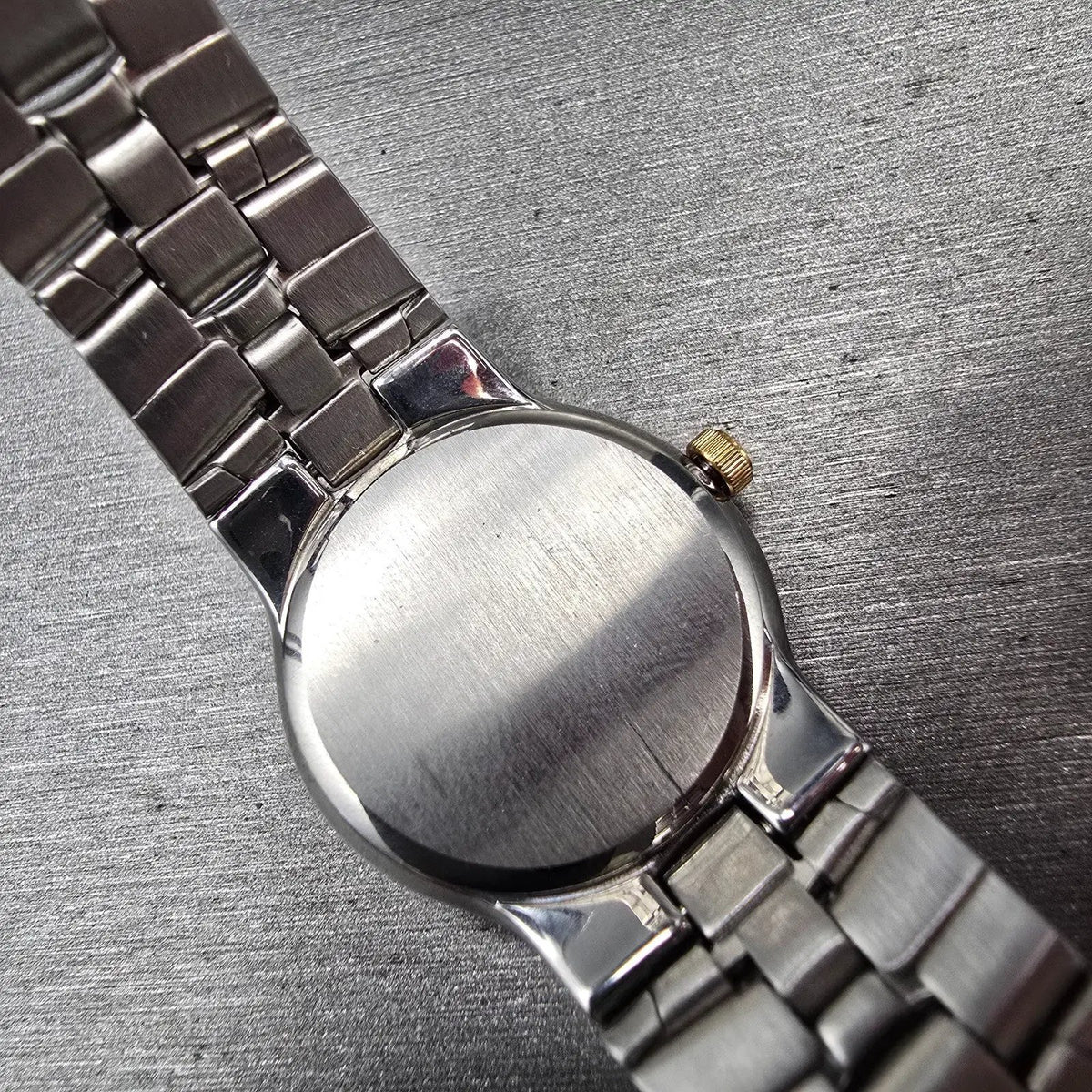 Citizen Watch Women 25mm White Dial Two Tone Date Round 1012 New Battery10