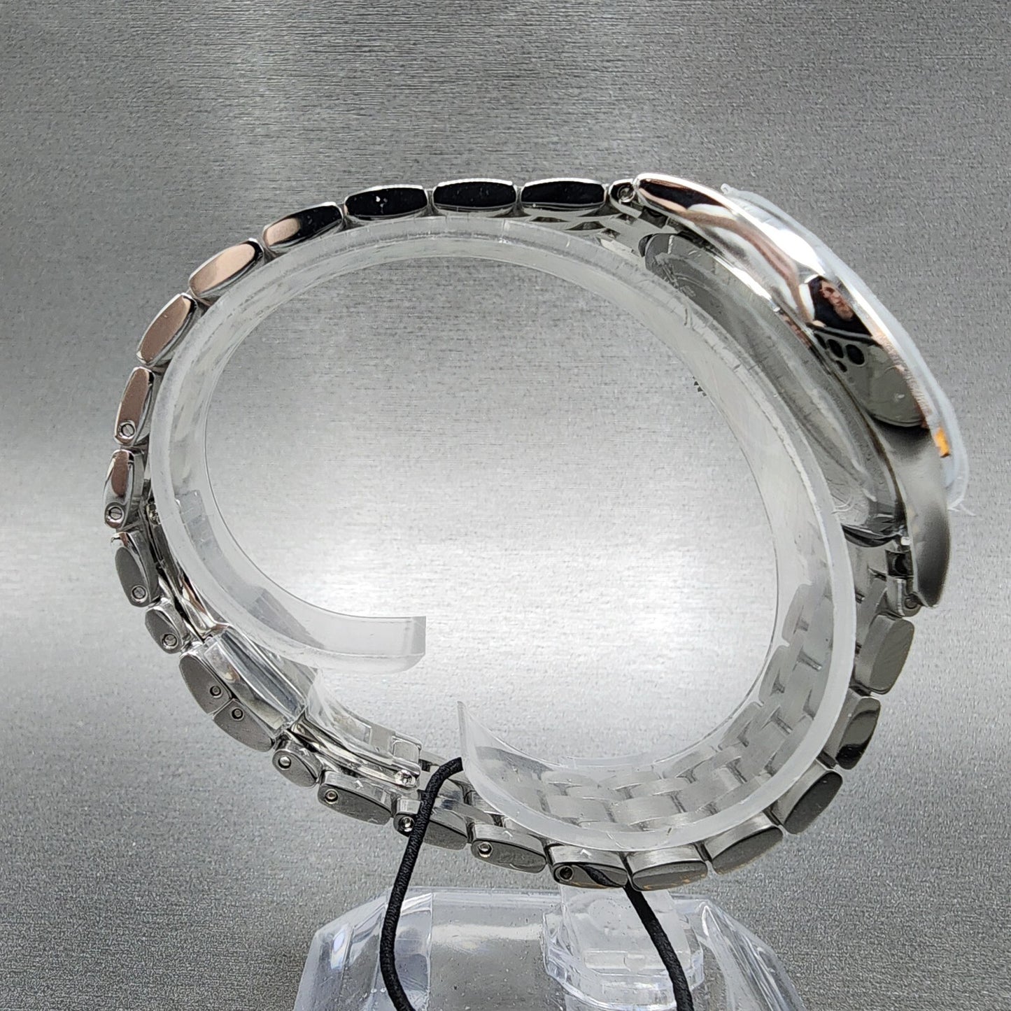 Bulova Sutton Watch Women 36mm Mop Dial Steel Diamonds Date Round 96P220
