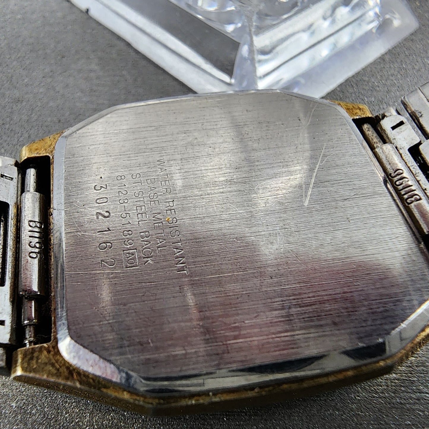 Seiko SQ Tank Watch Men 31mm Gold Dial Gold Tone Daydate 8123-5189 PARTS
