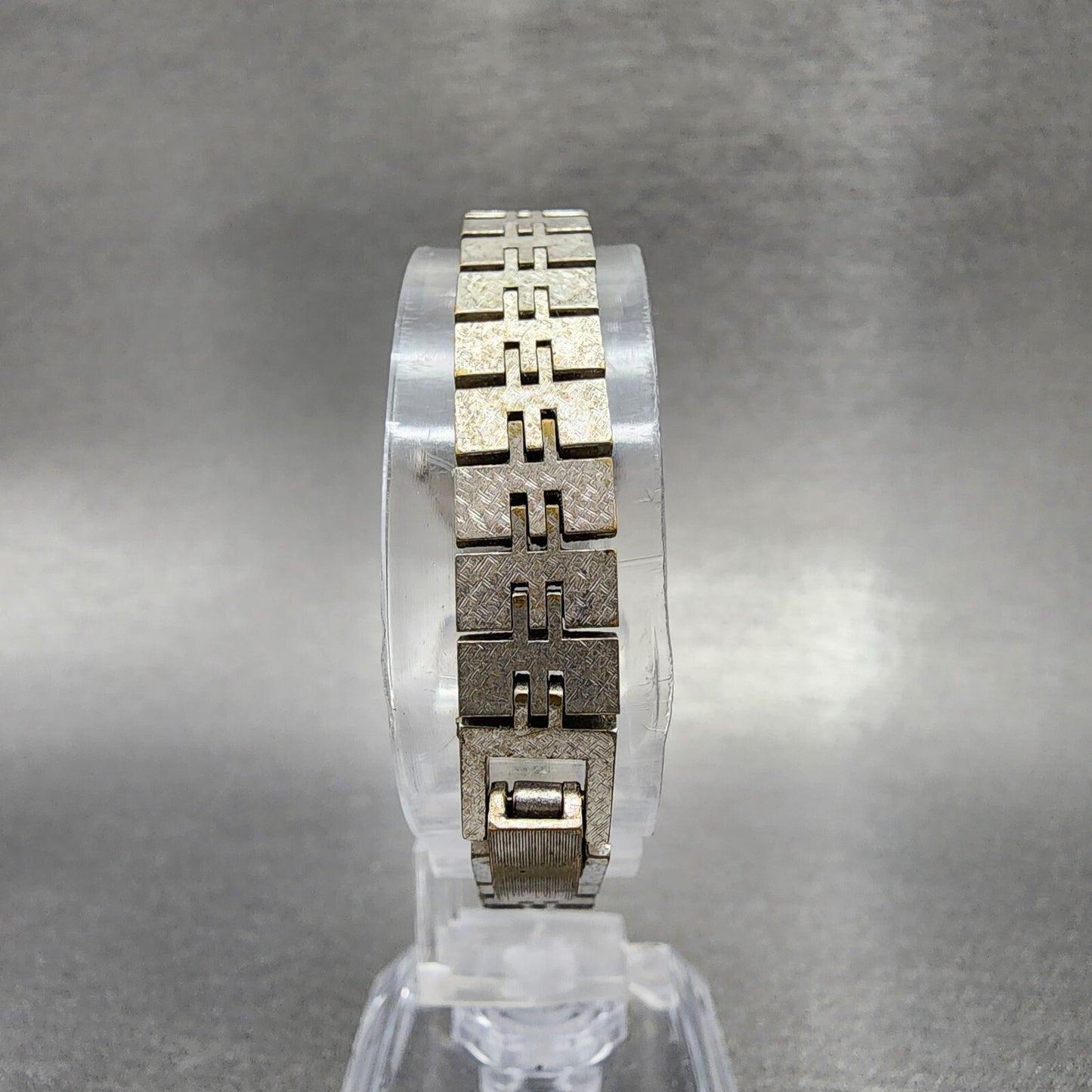 VTG Seiko Watch Women 19mm Blue Dial Silver Tone Round 1400-0250 New Battery