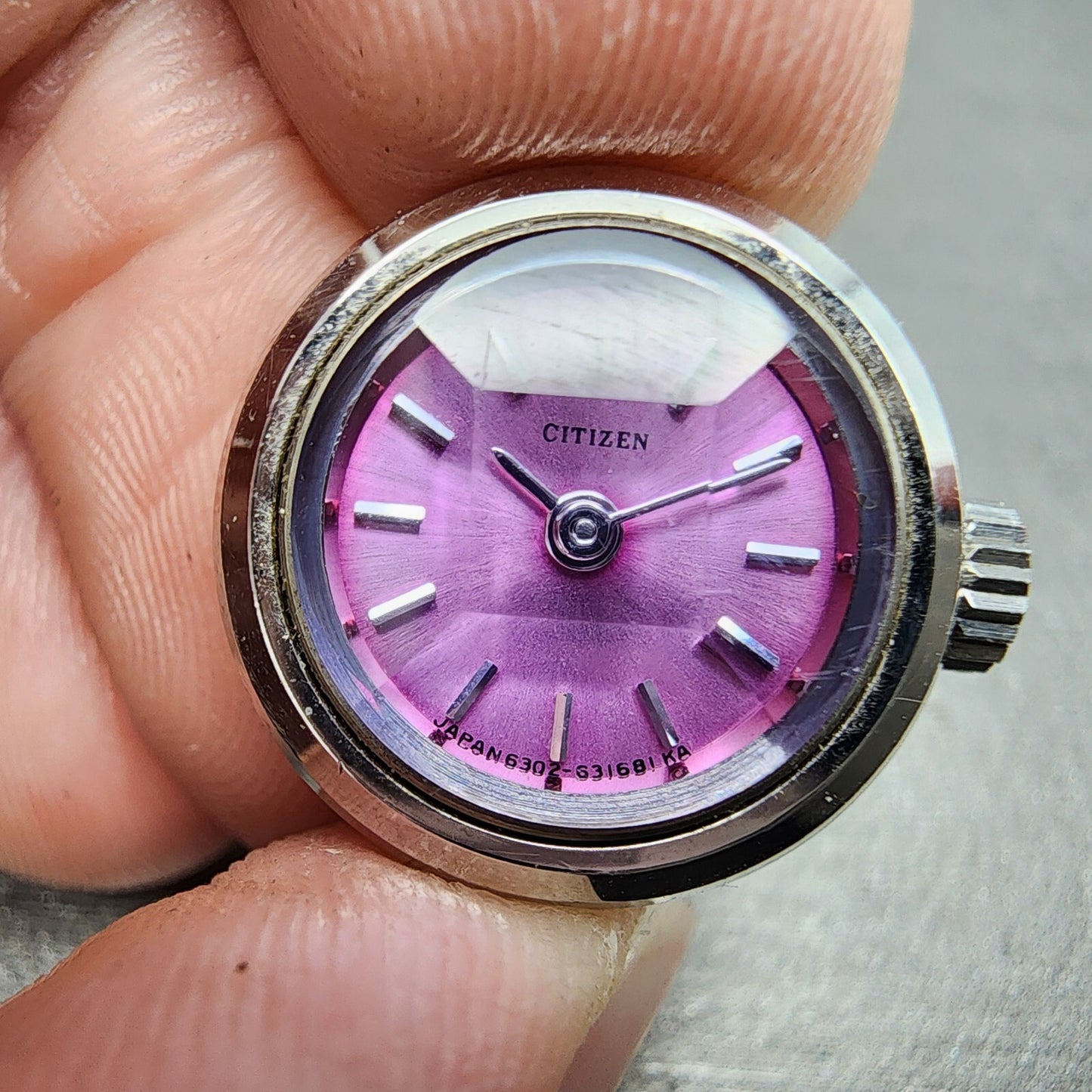 Citizen Ring Watch Women 18mm Pink Dial White Gold Plated Manual Wind Runs VTG
