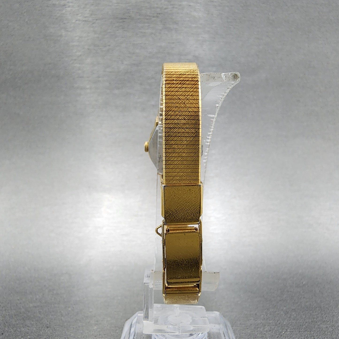 VTG Seiko Watch Women 17mm Champangne Dial Gold Tone Round 2C20-0250 New Battery