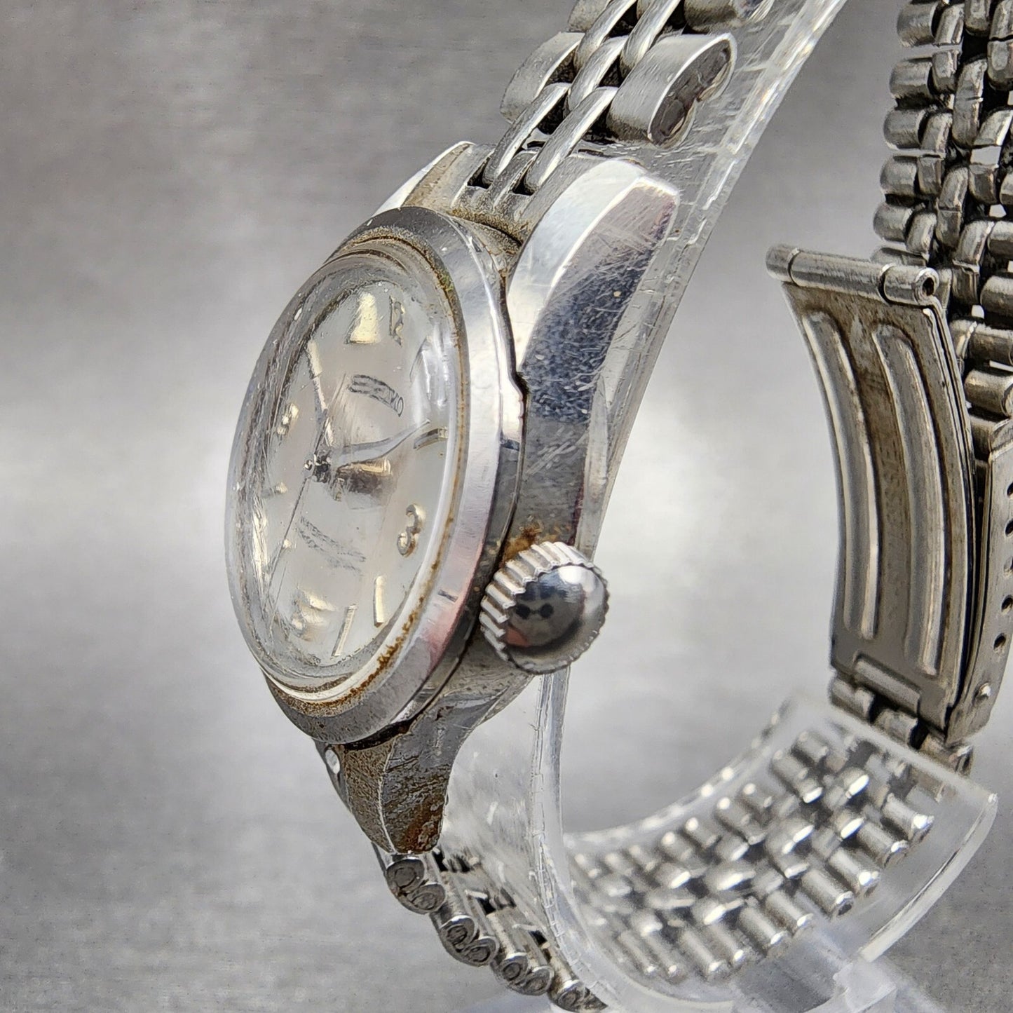 Seiko Watch Women 23mm Silver Dial Steel Round Manual Wind 2104-0091 PARTS