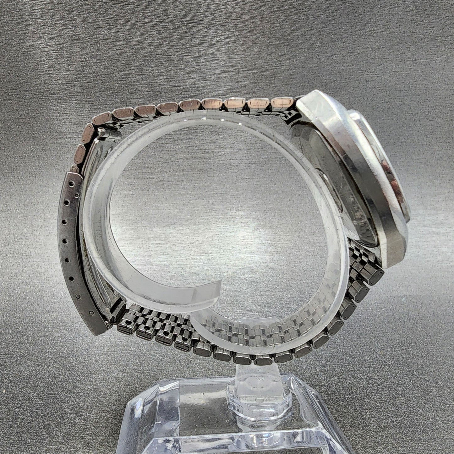 Seiko Digital Watch Men 37mm LCD Month Date Rectangle 0532-5019 PARTS