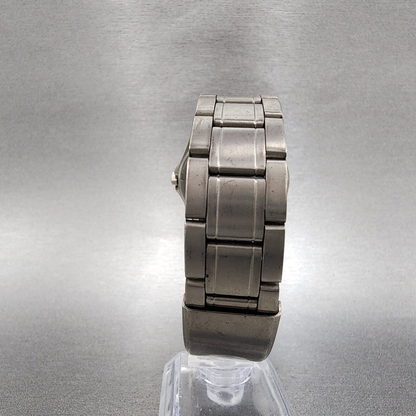 Seiko Alba Titanium Watch Men 35mm Silver Dial Date VX42-0AE0 New Battery