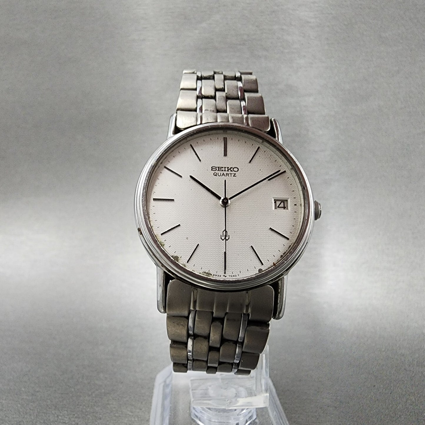 Seiko Watch Men 32mm Silver Dial Silver Tone Date Round 5932-7020 New Battery
