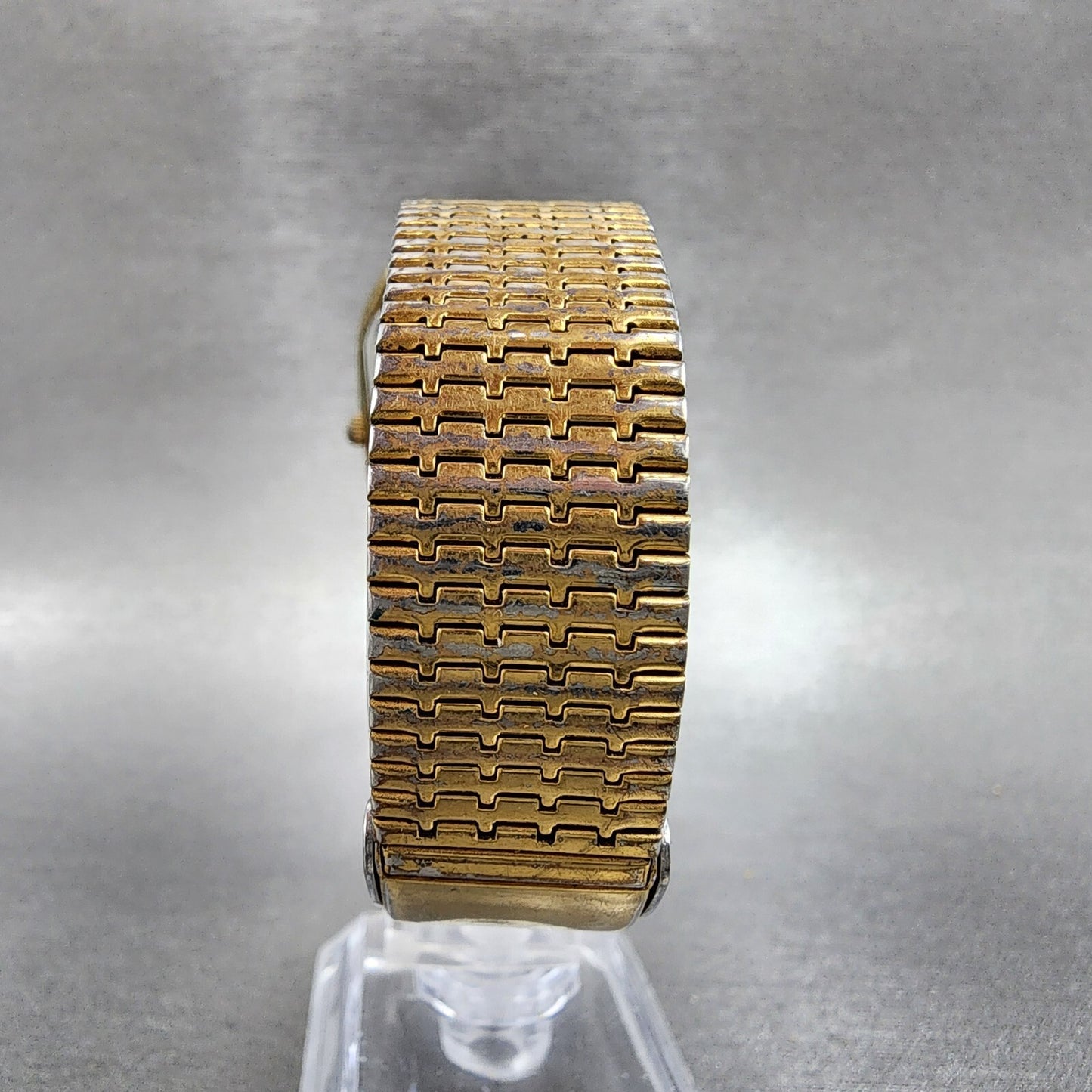 Seiko Analog Digital Watch Men 31mm Gold Dial Gold Tone Rectangle H357-5029 PART