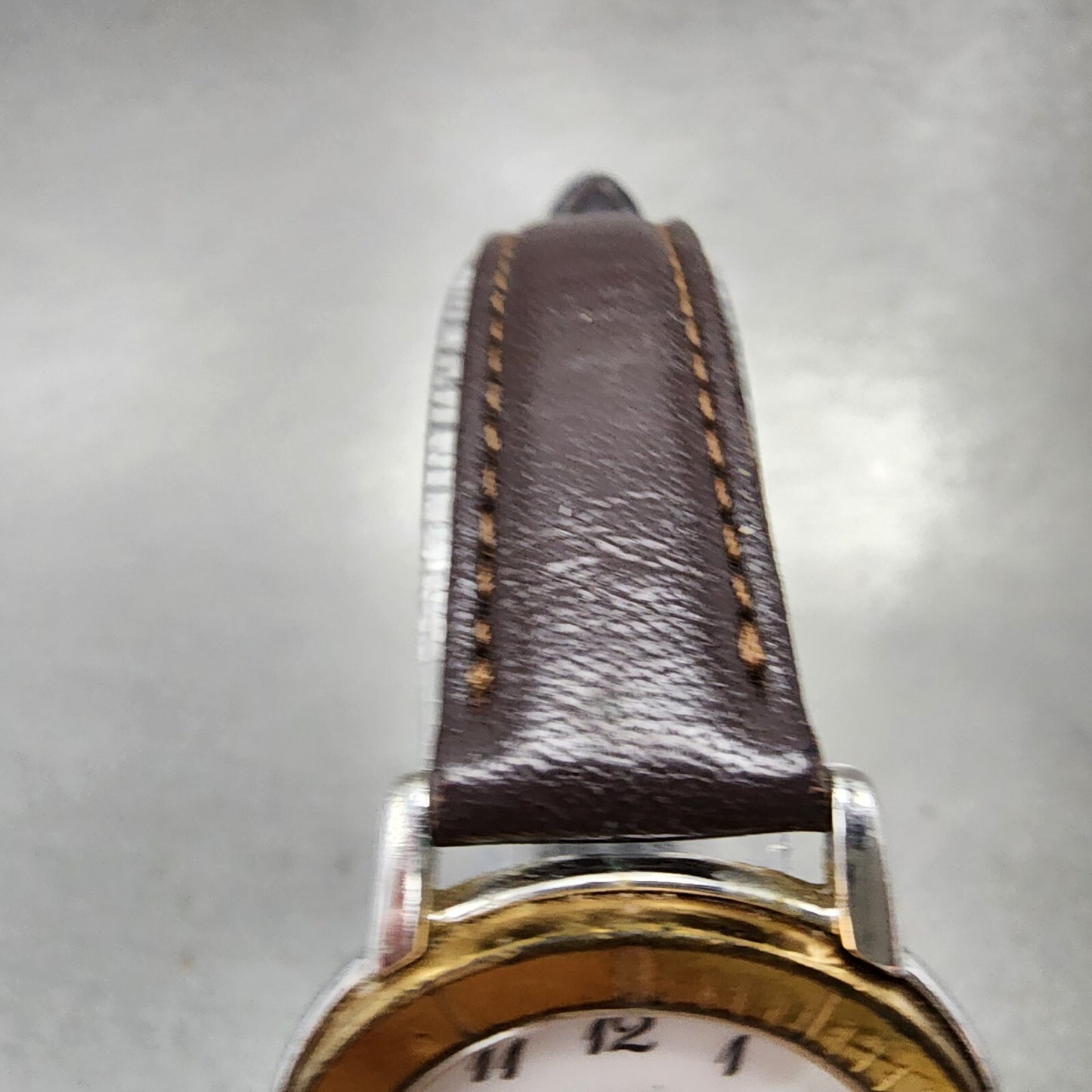 Seiko Watch Women 29mm White Dial Two Tone 1f21-0k90 New Battery