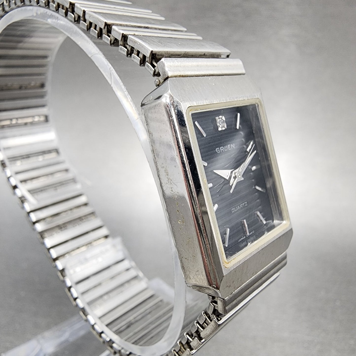 Gruen Tank Watch Women 20mm Black Dial Silver Tone Rectangle 227-2035 New Batt