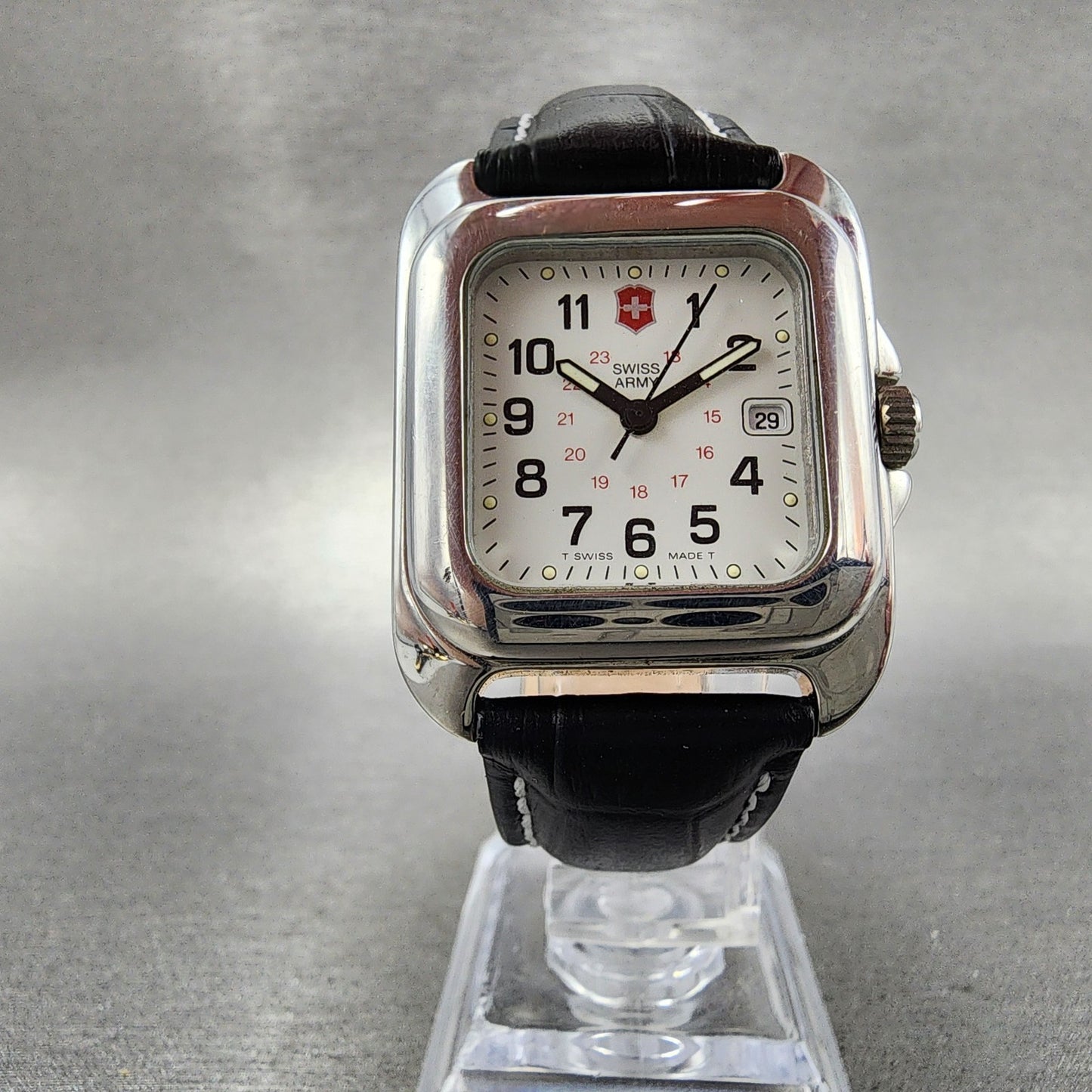 Victorinox Swiss Army Tank Watch Women 30mm White Dial Steel Date Rectangle Runs