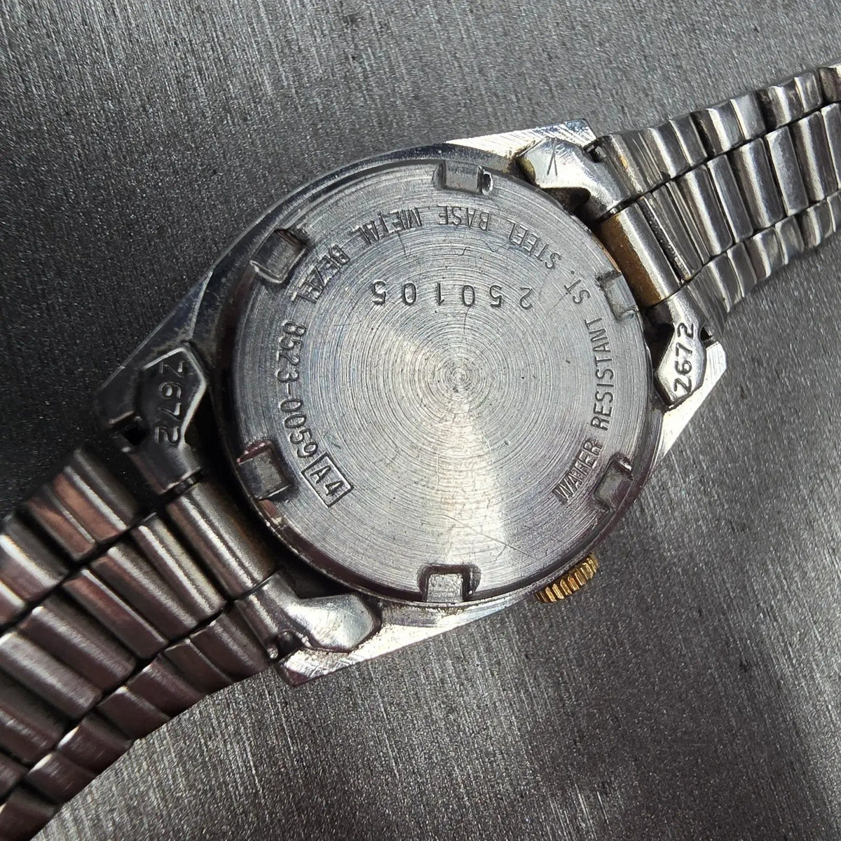 Seiko SQ Watch Women 24mm Silver Dial Two Tone Daydate Round 8523-0059 New BattG10