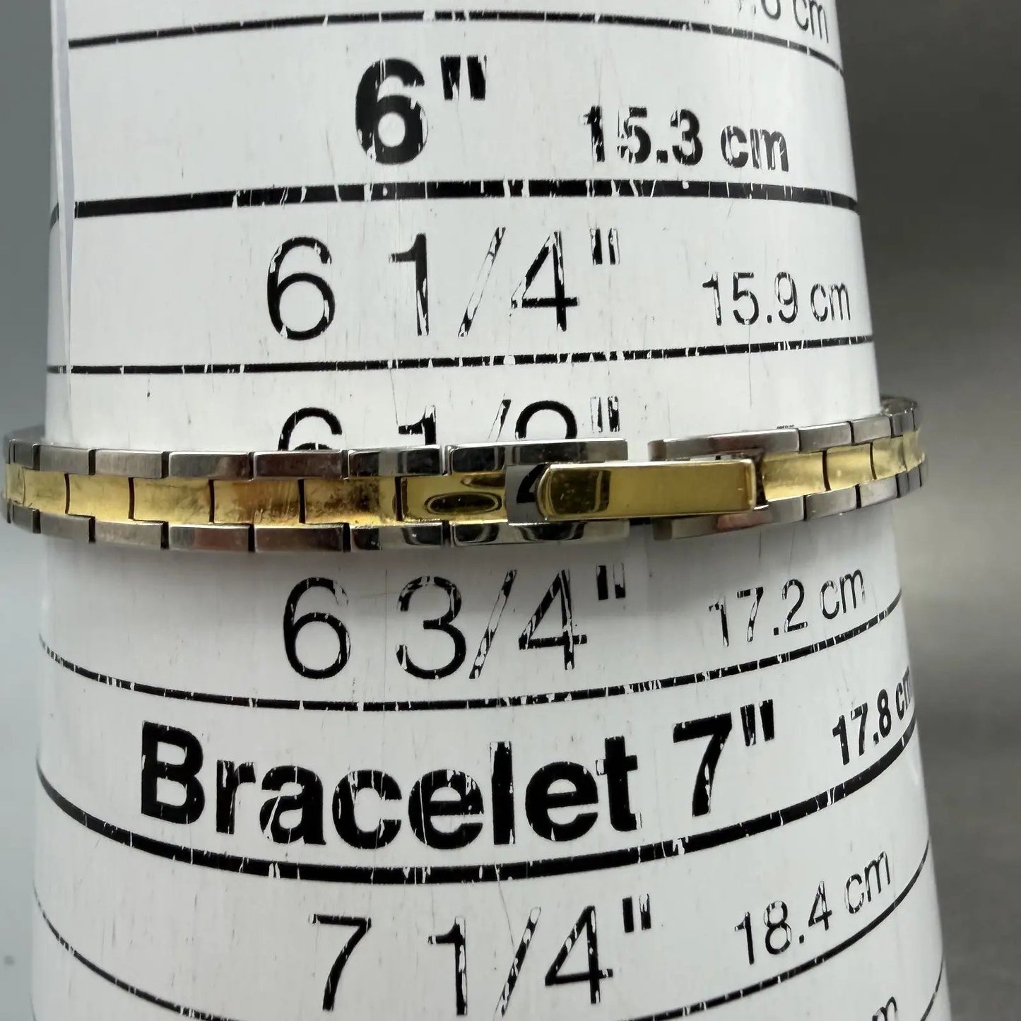 Citizen Watch Women 17mm Cream Dial Two Tone Round 5920-S91531 New Battery VTG10