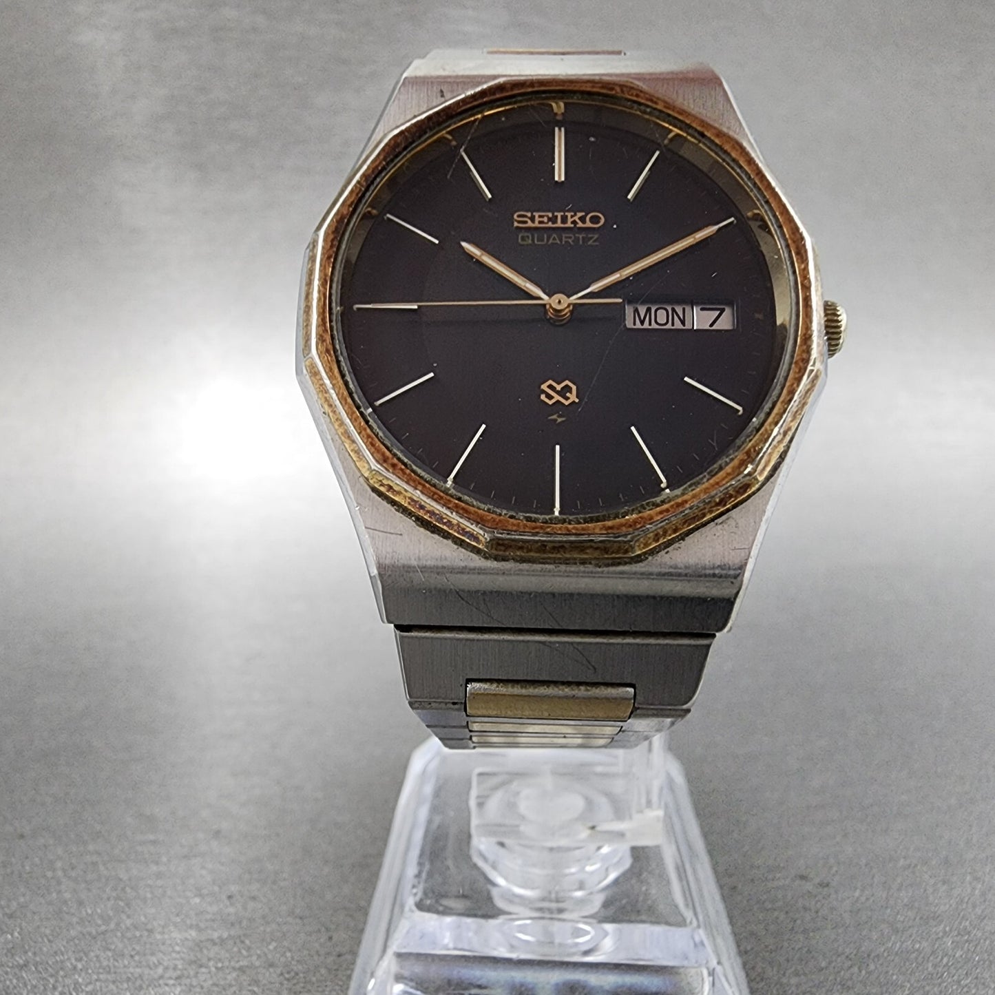Seiko SQ Watch Men 35mm Blue dial Two Tone Daydate 7123-8470 New Battery